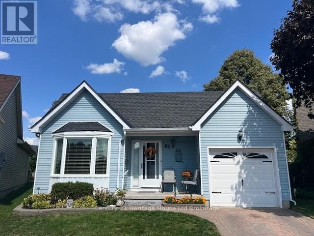 2 bed 2 bath single family at 65 EDWIN CRESCENT — $519,900
