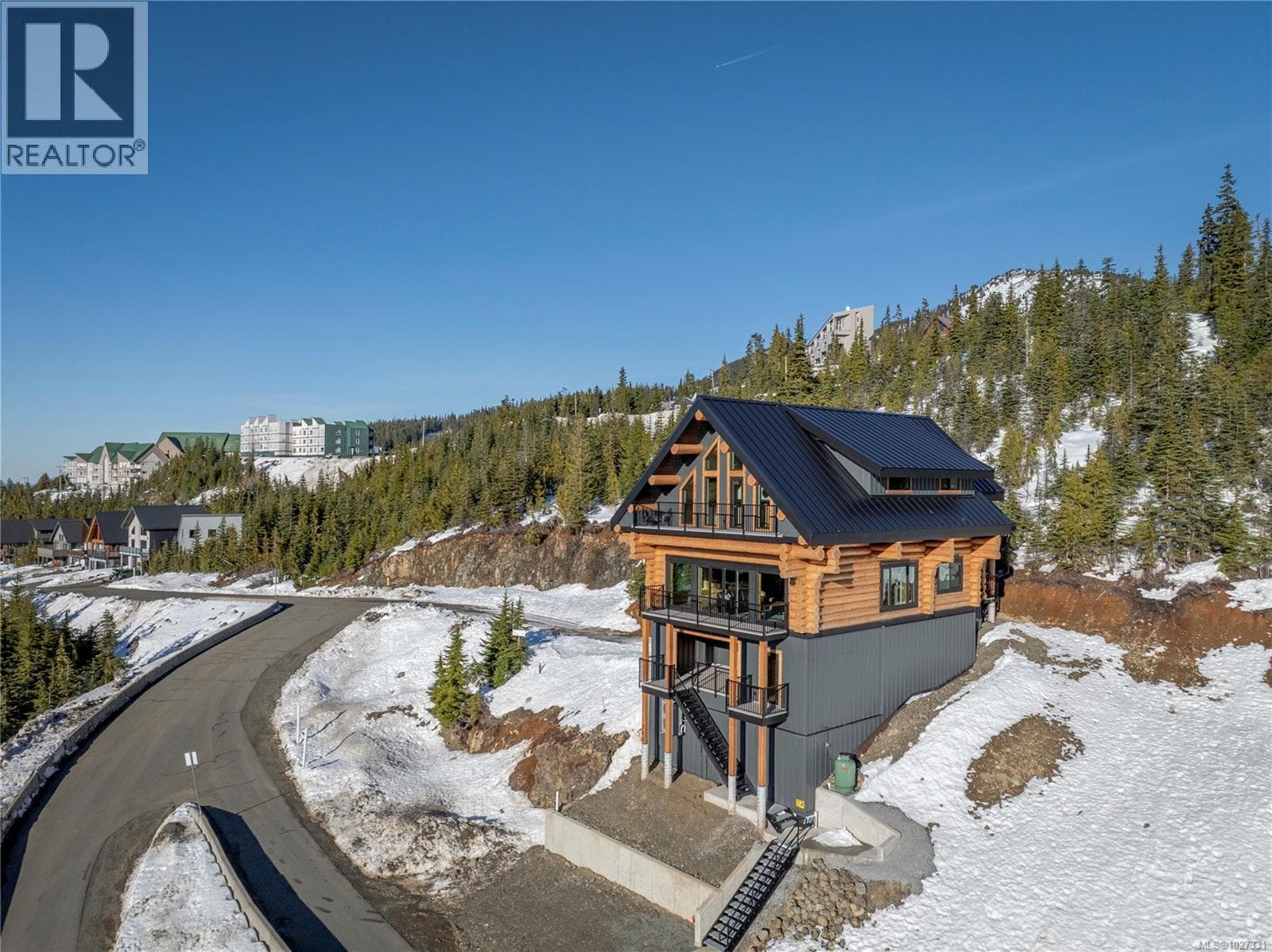 710 Arrowsmith Ridge photo 3