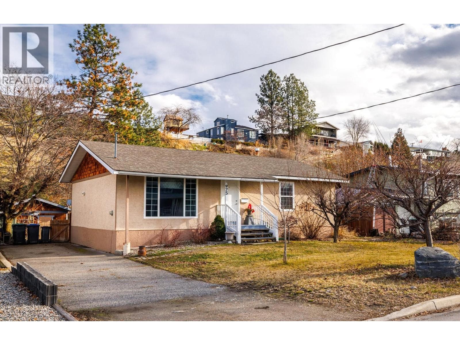 3 bed 3 bath single family at 975 Neptune Road — $749,000