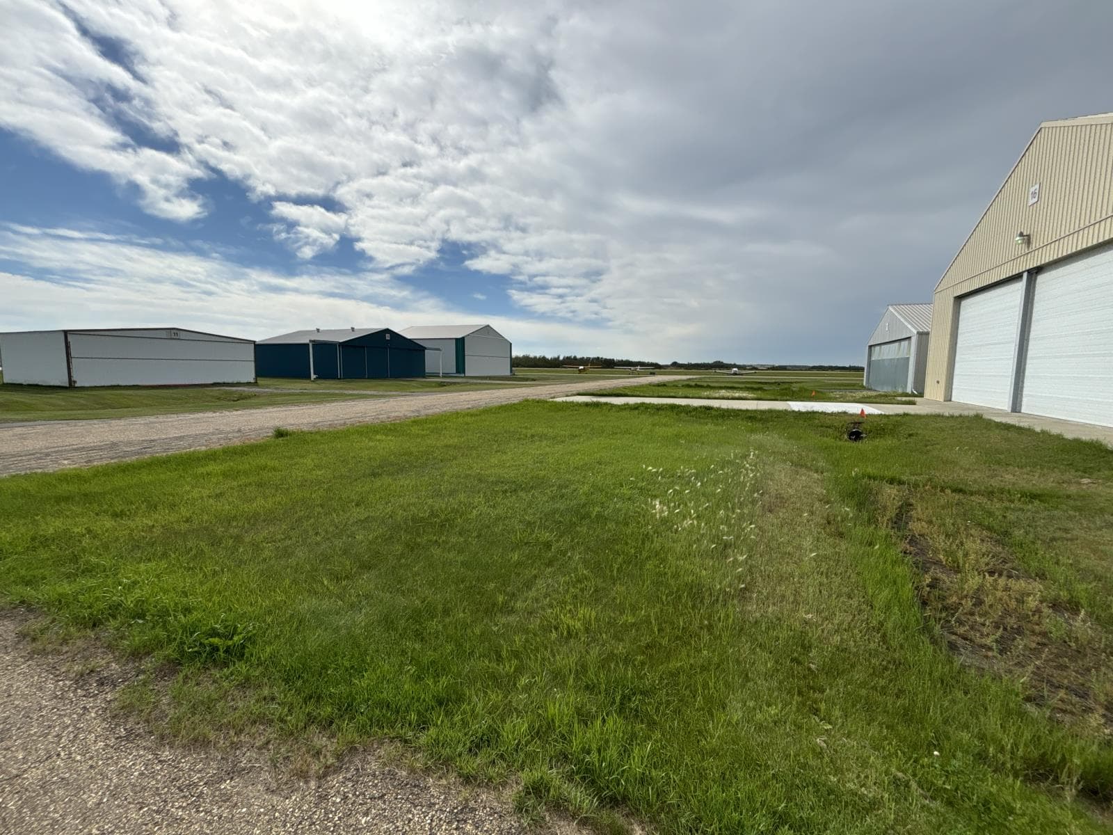 15 Warren Thomas Aerodome