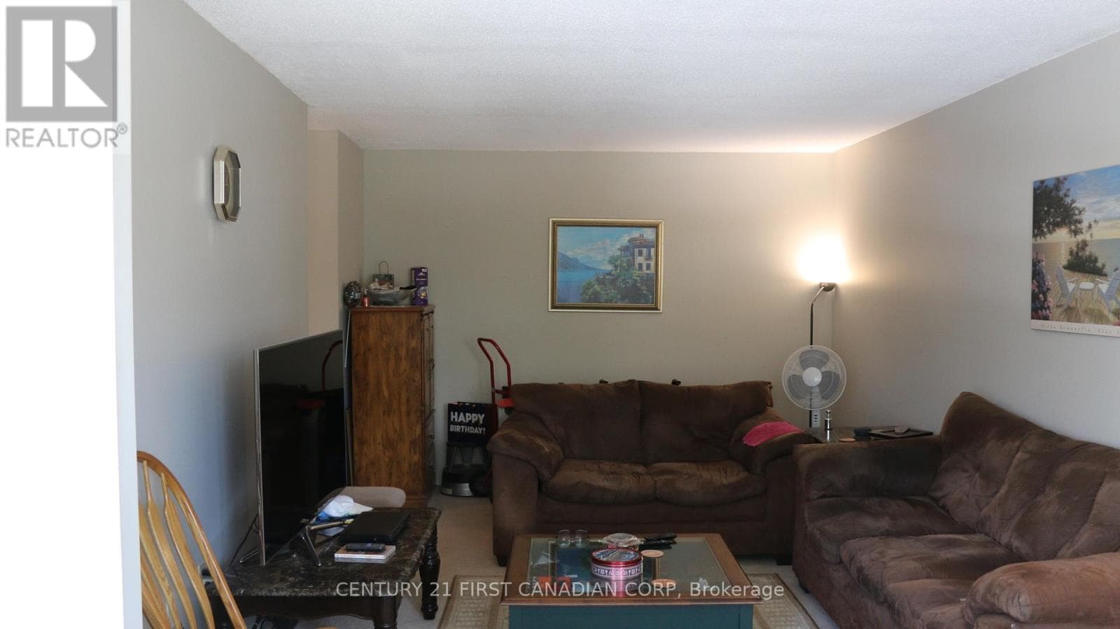 207 - 600 GRENFELL DRIVE photo 5