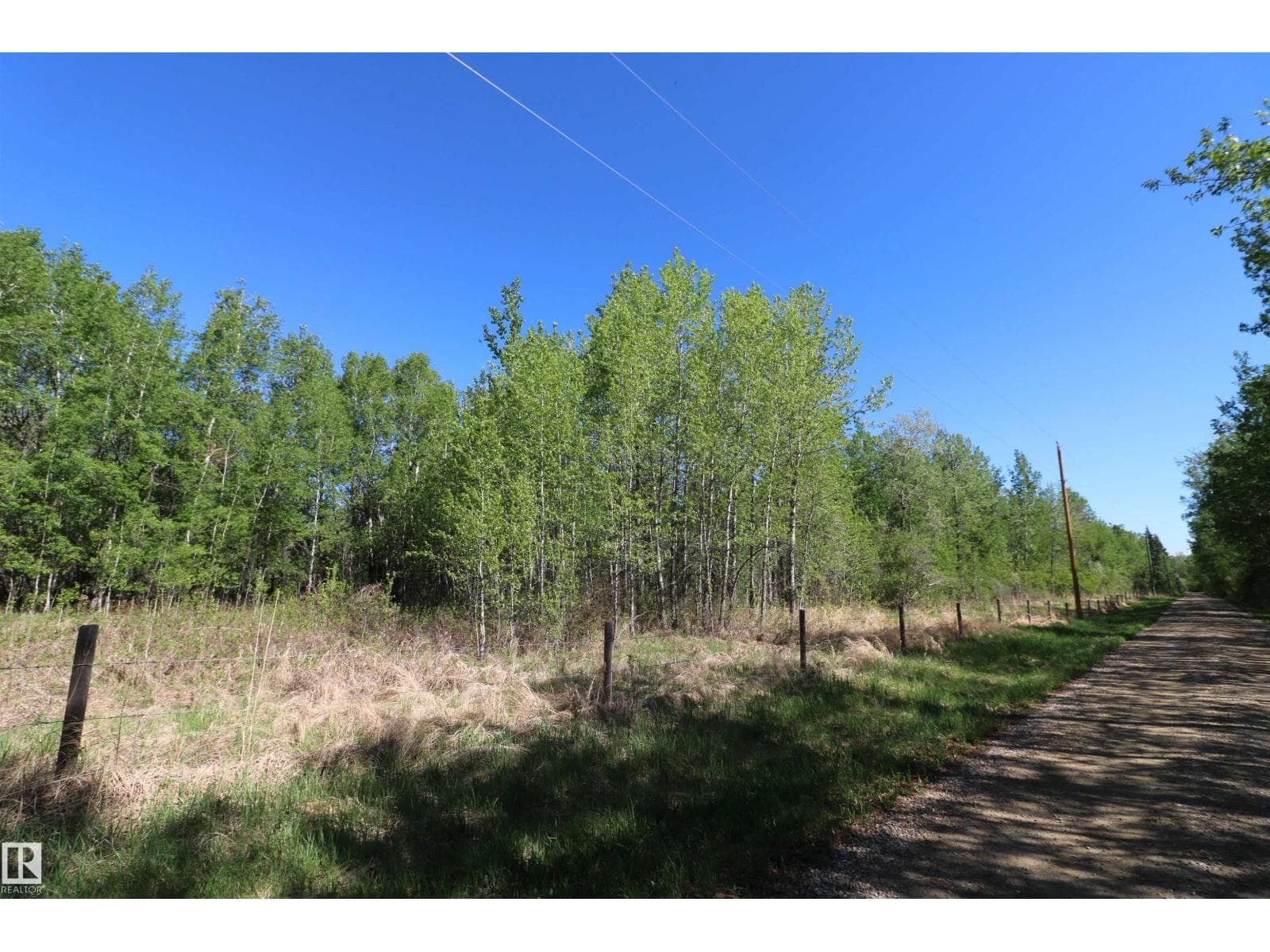 400 54411 RGE RD 40 photo 3