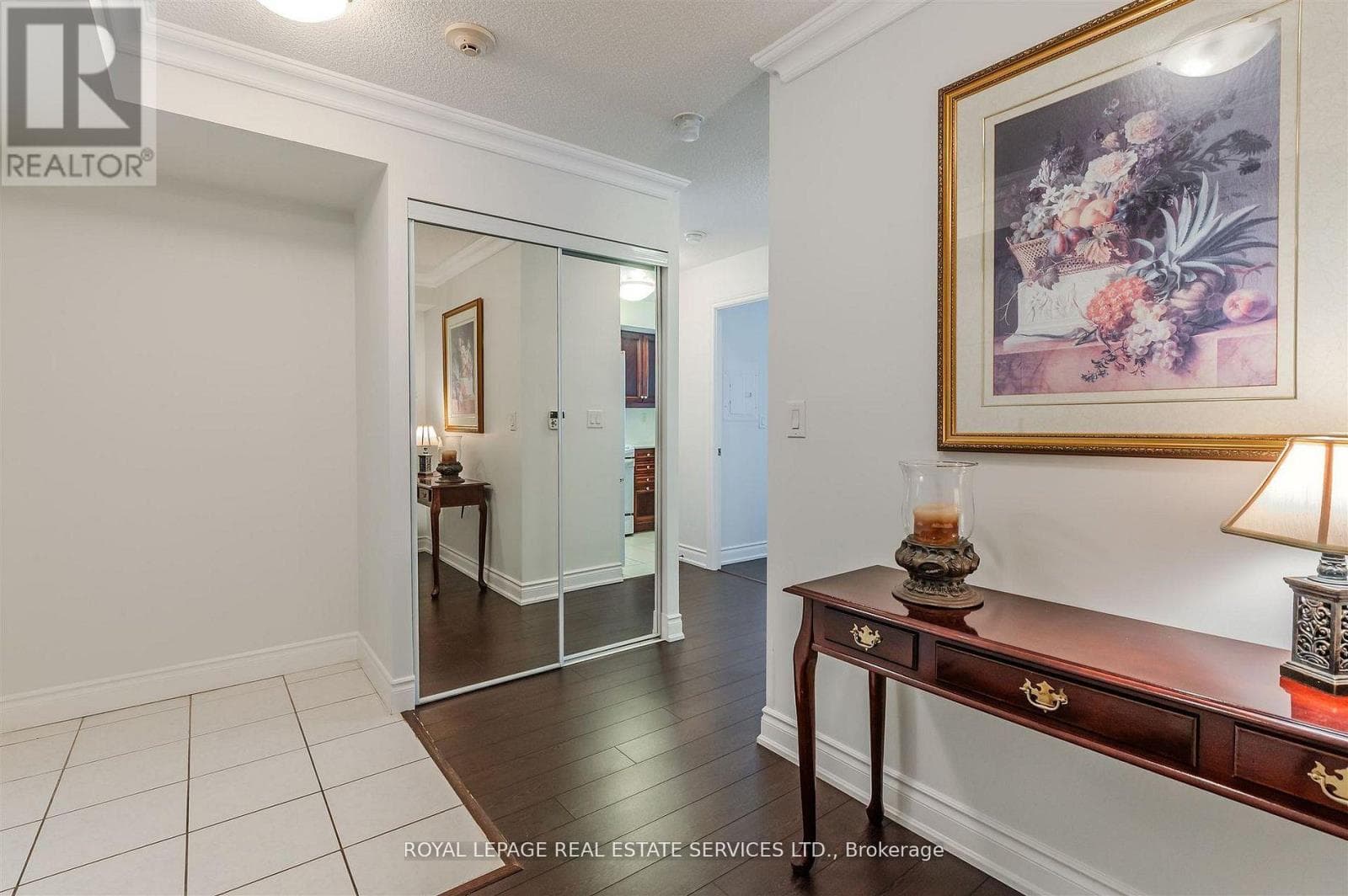 1109 - 3 MARINE PARADE DRIVE photo 5