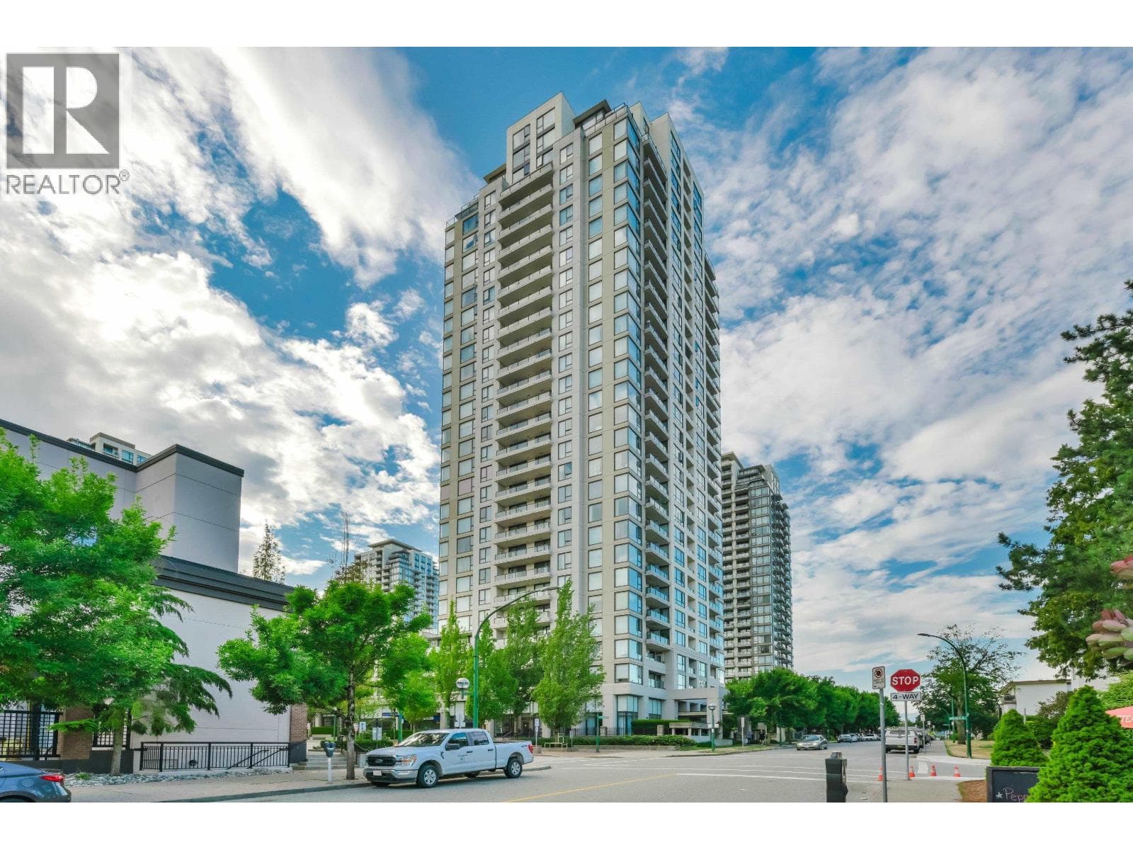 1 bed 1 bath single family at 2508 7063 HALL AVENUE — $499,000