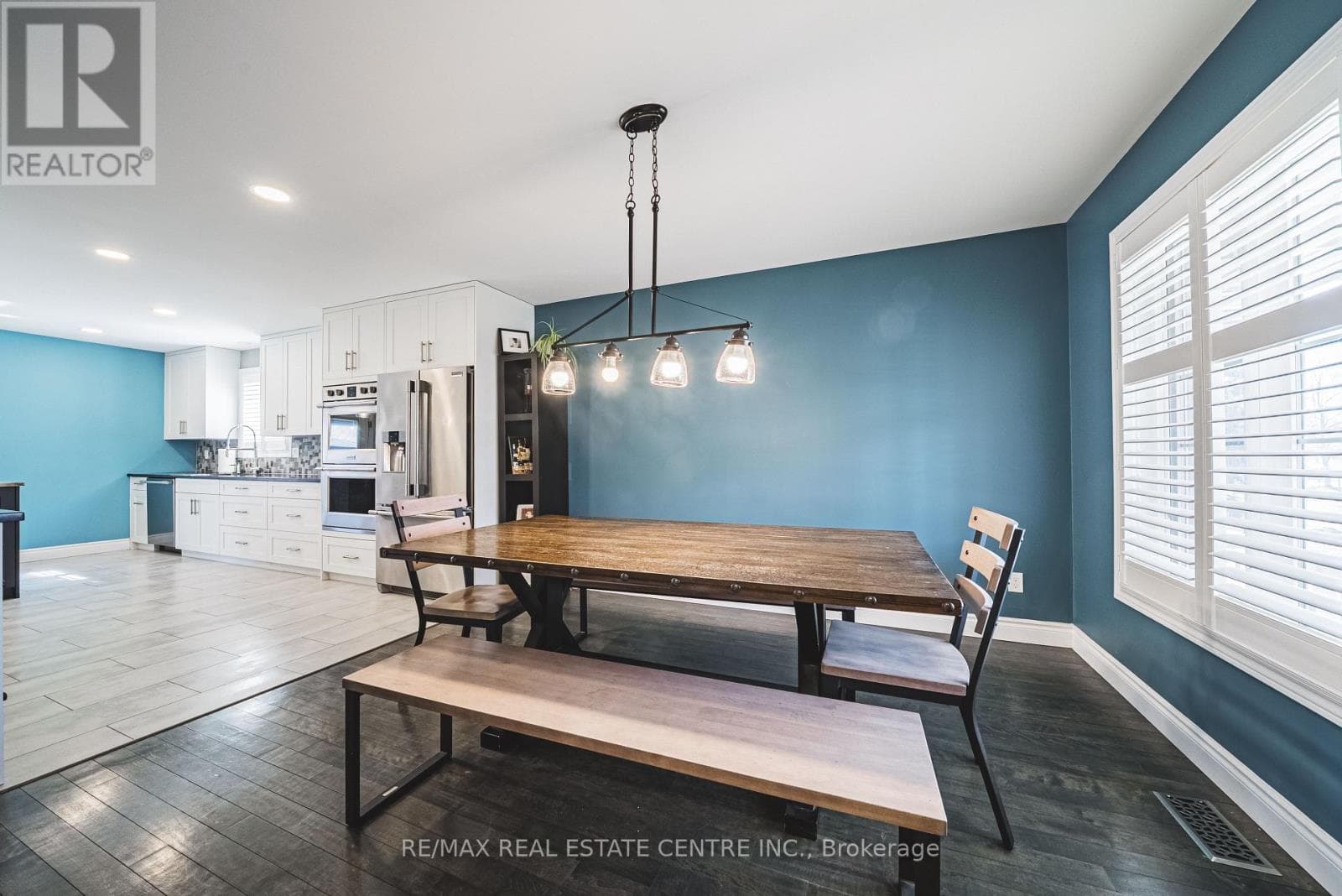 19 LIUNA COURT photo 5