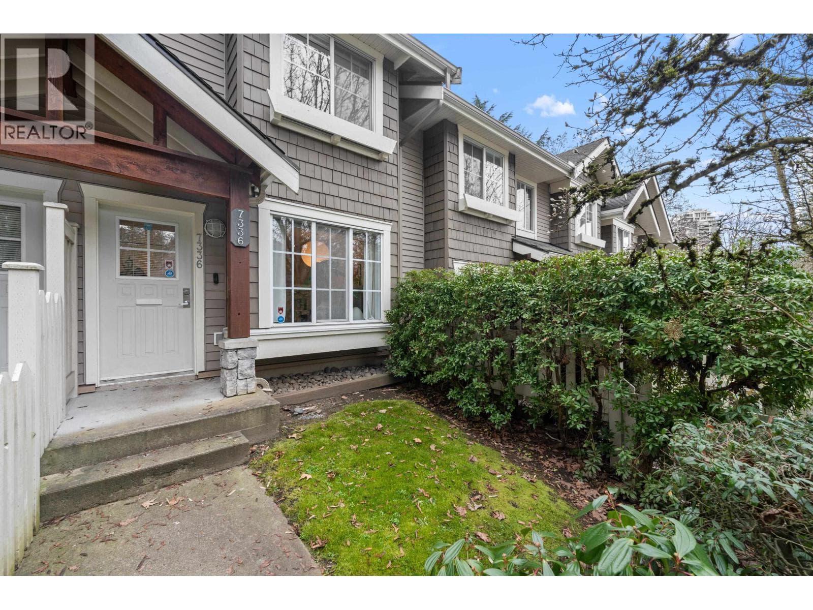 7336 SALISBURY AVENUE photo 3