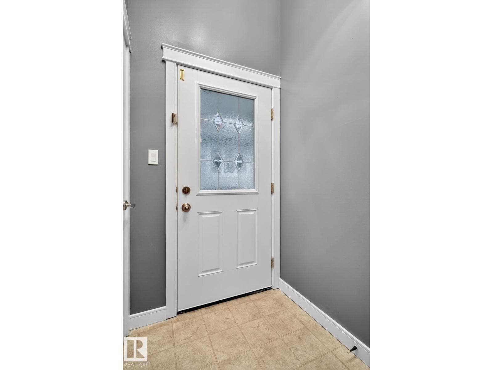 #10 10114 160 Street NW photo 3