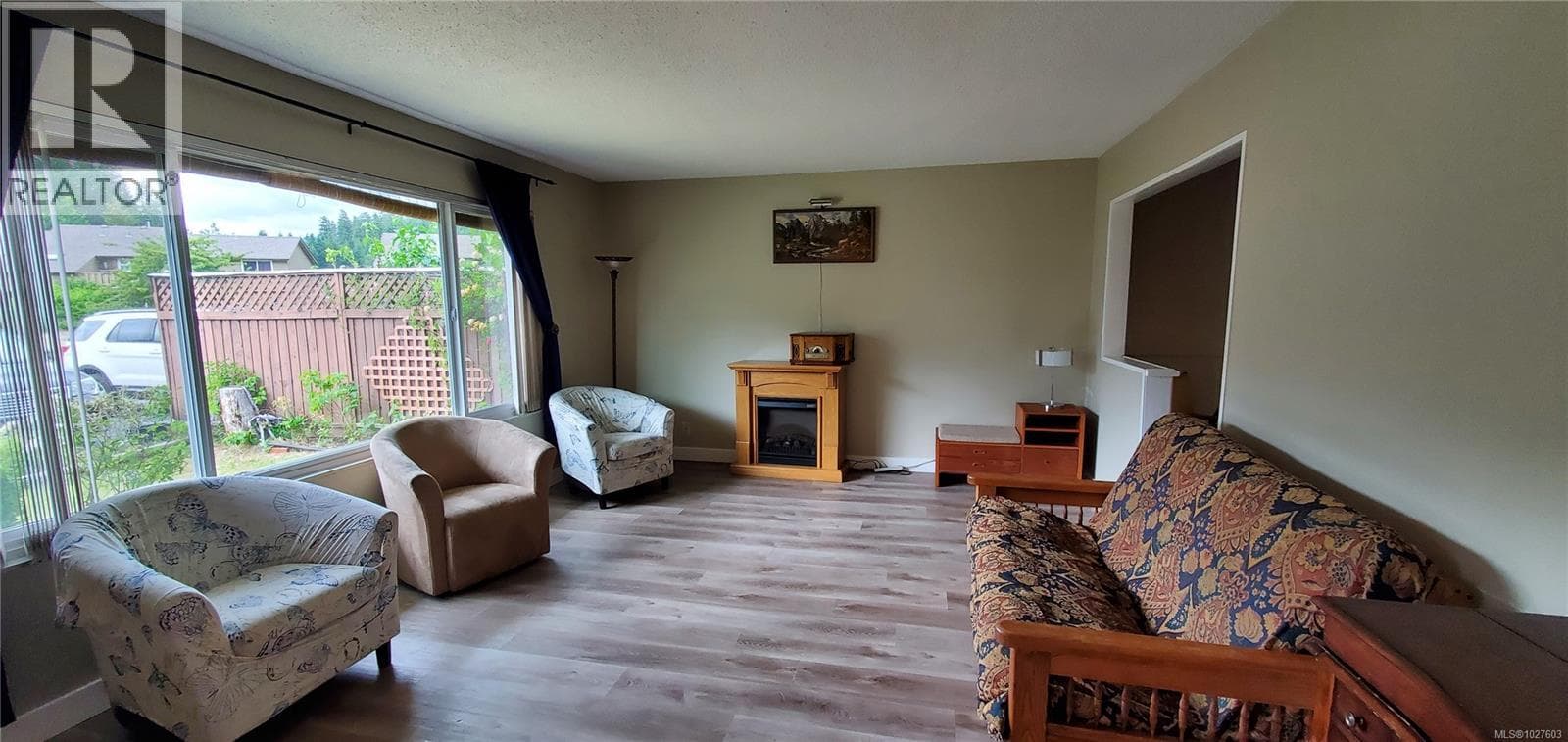 46 500 Muchalat Pl photo 2