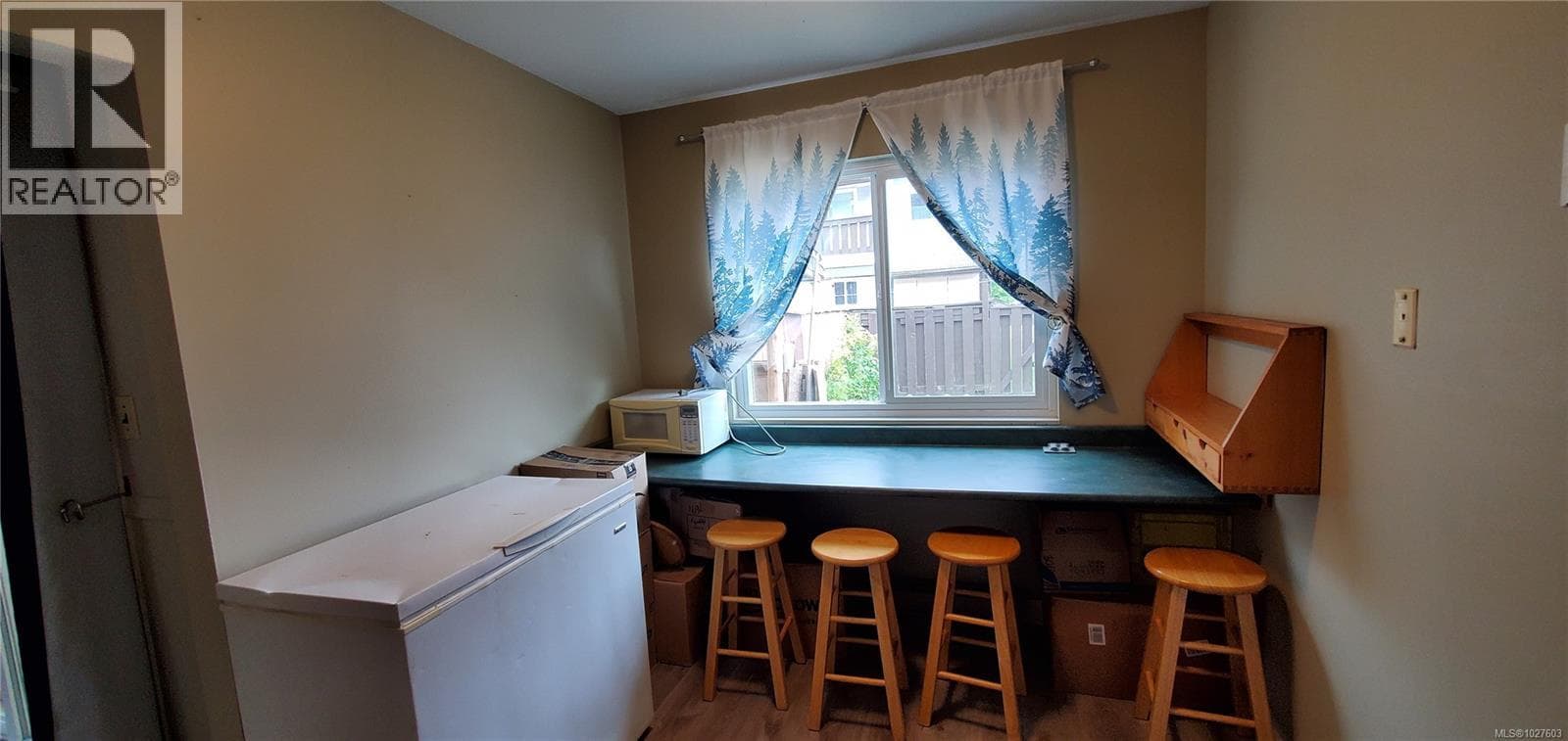 46 500 Muchalat Pl photo 5