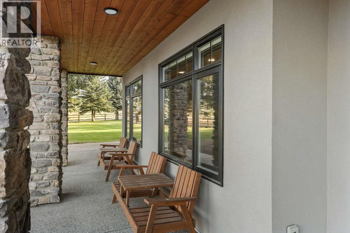 945 Simms Road photo 4