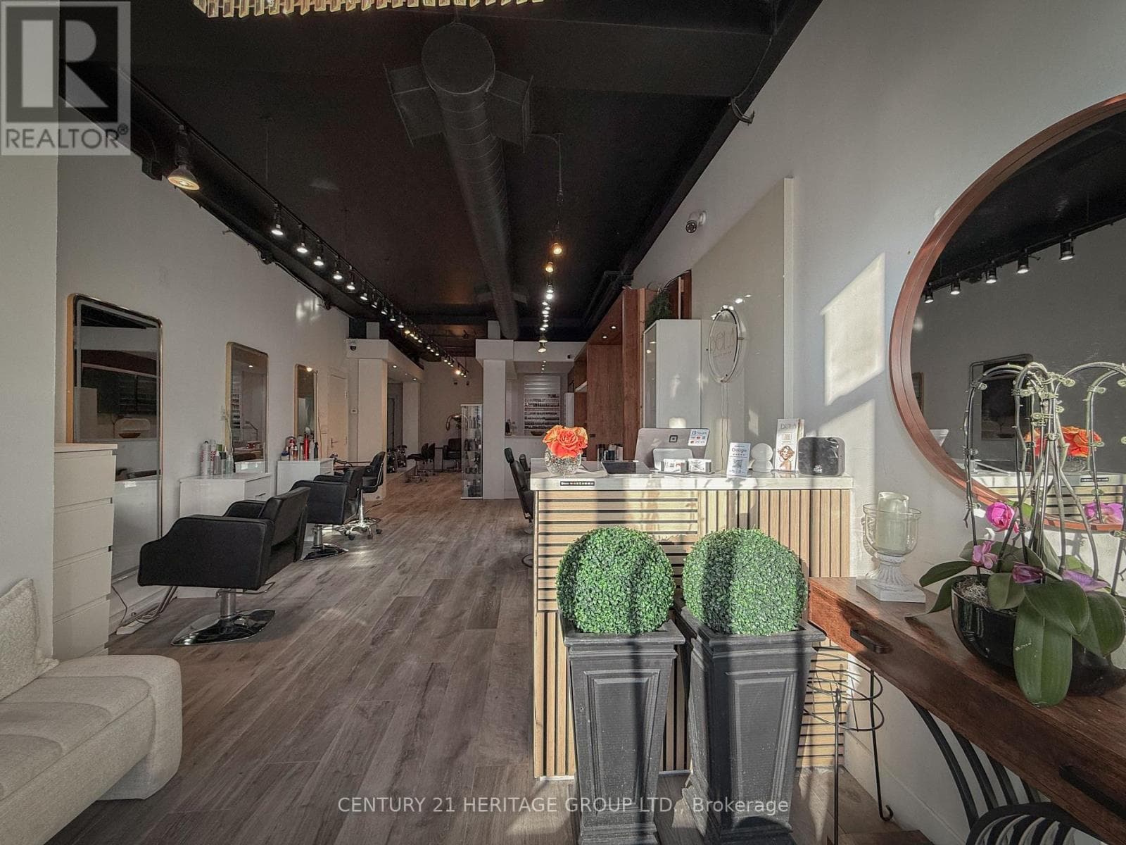 9 - 8910 YONGE STREET photo 2
