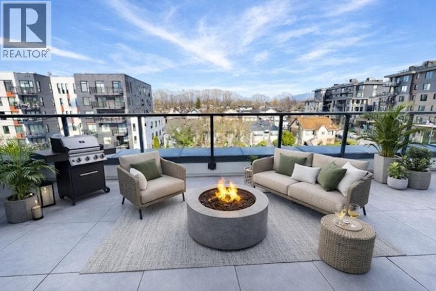 2 bed 1 bath single family at 407 2268 E BROADWAY — $798,000