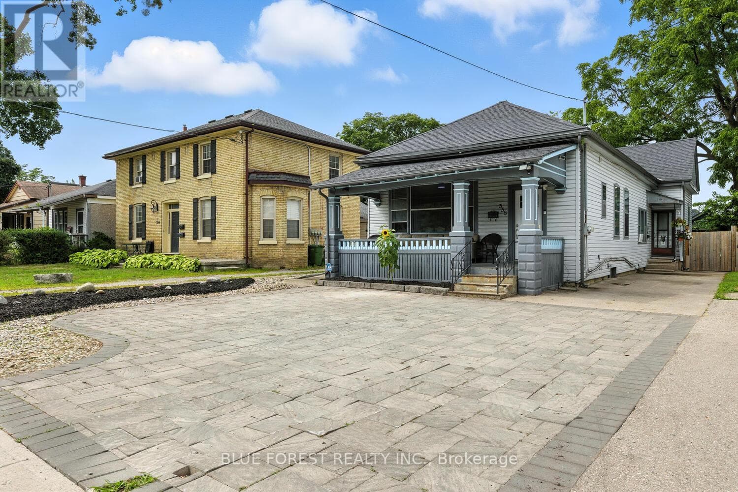 3 bed 2 bath single family at 358 SIMCOE STREET — $420,000