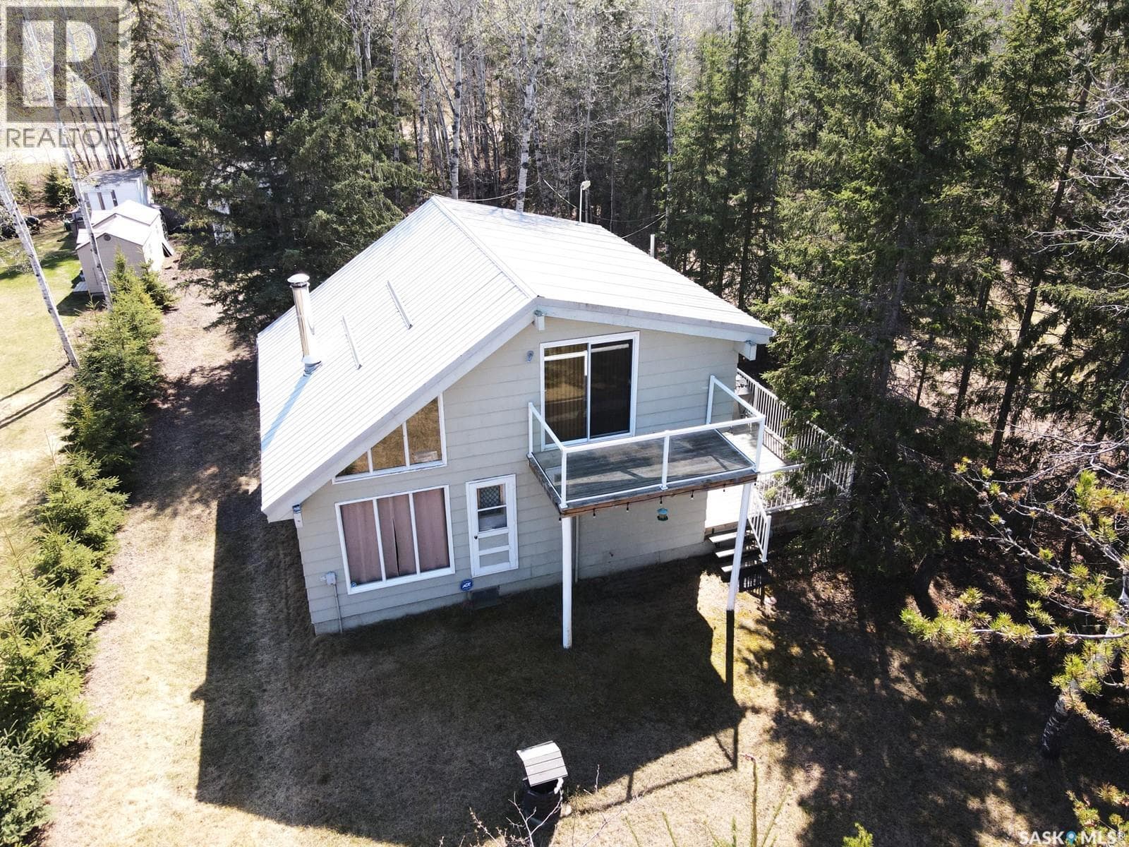 303 Christel CRESCENT