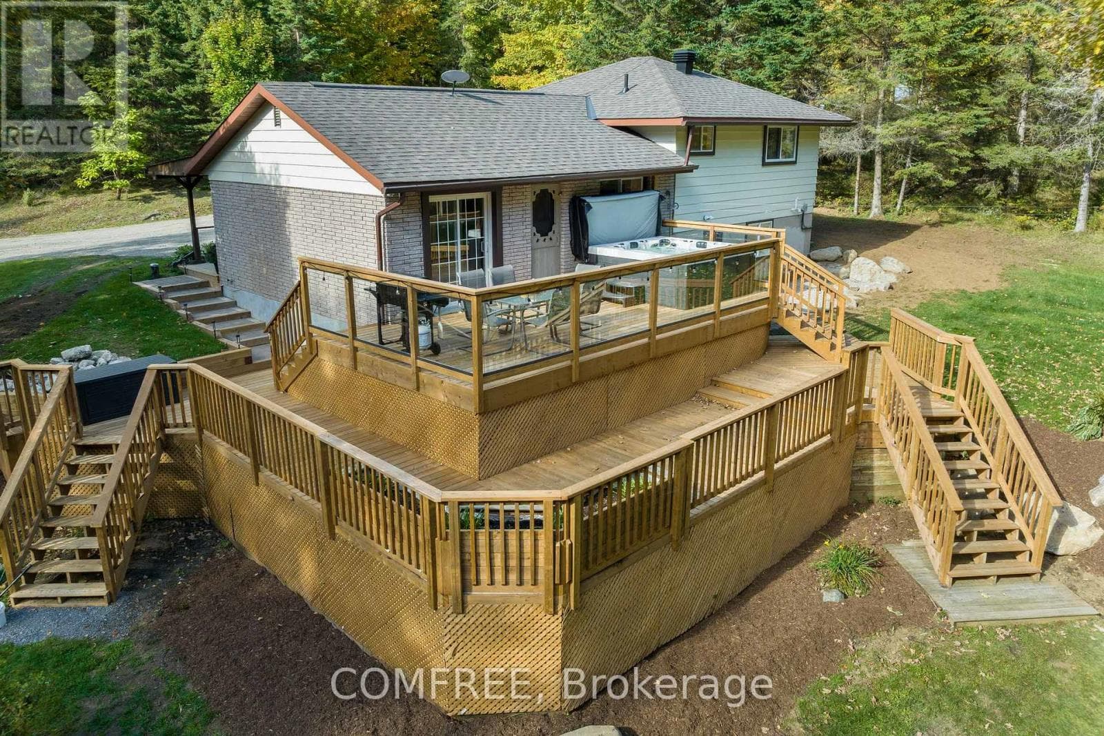 89 STEWART ROAD photo 3