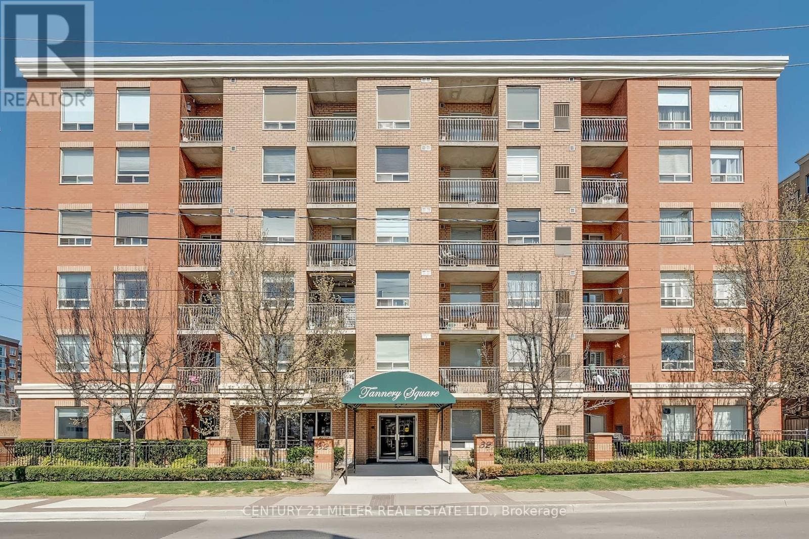 1 bed 1 bath single family at 608 - 32 TANNERY STREET — $379,000