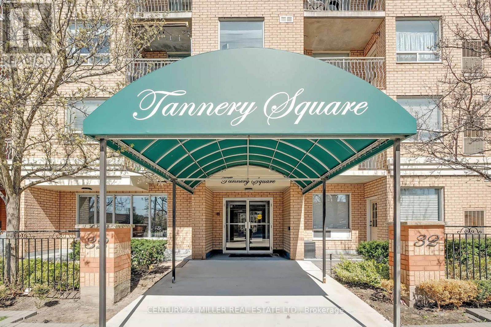 608 - 32 TANNERY STREET photo 2