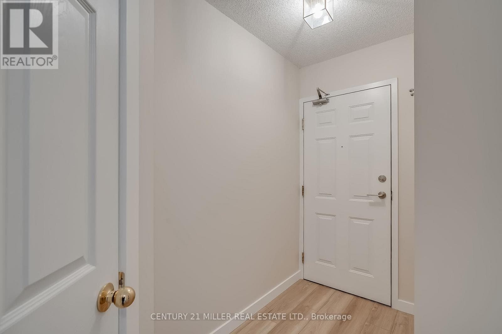 608 - 32 TANNERY STREET photo 4
