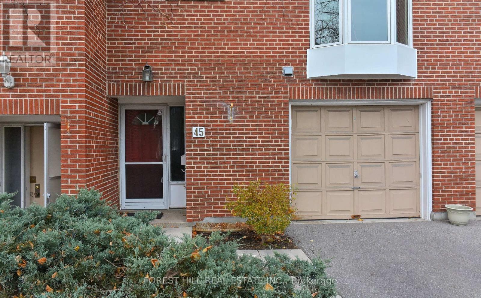 259 - 45 SUGAR MILL WAY photo 4