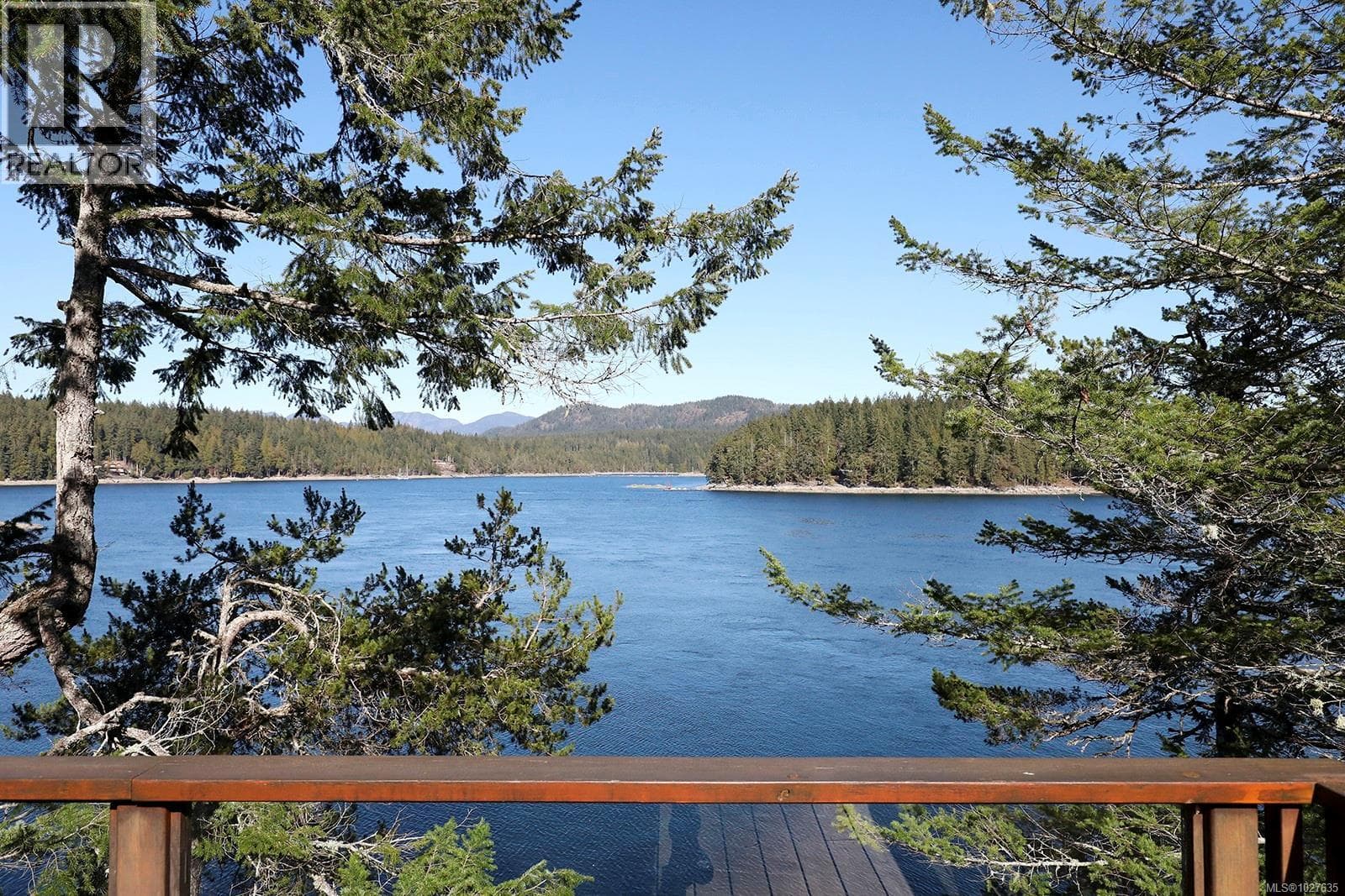 4 bed 3 bath single family at 651 Gorge Harbour — $1,750,000