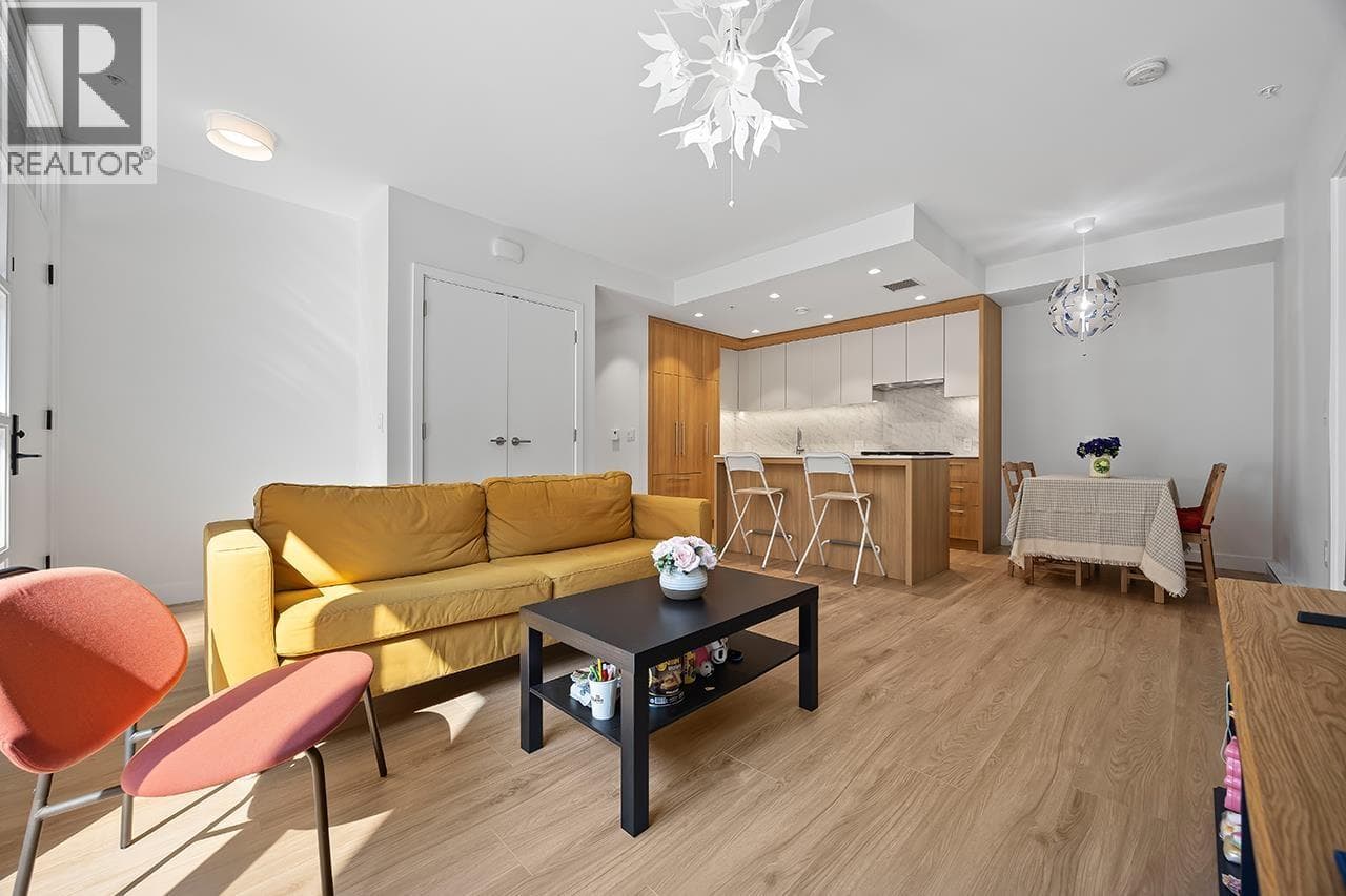 611 6085 IRMIN STREET photo 2