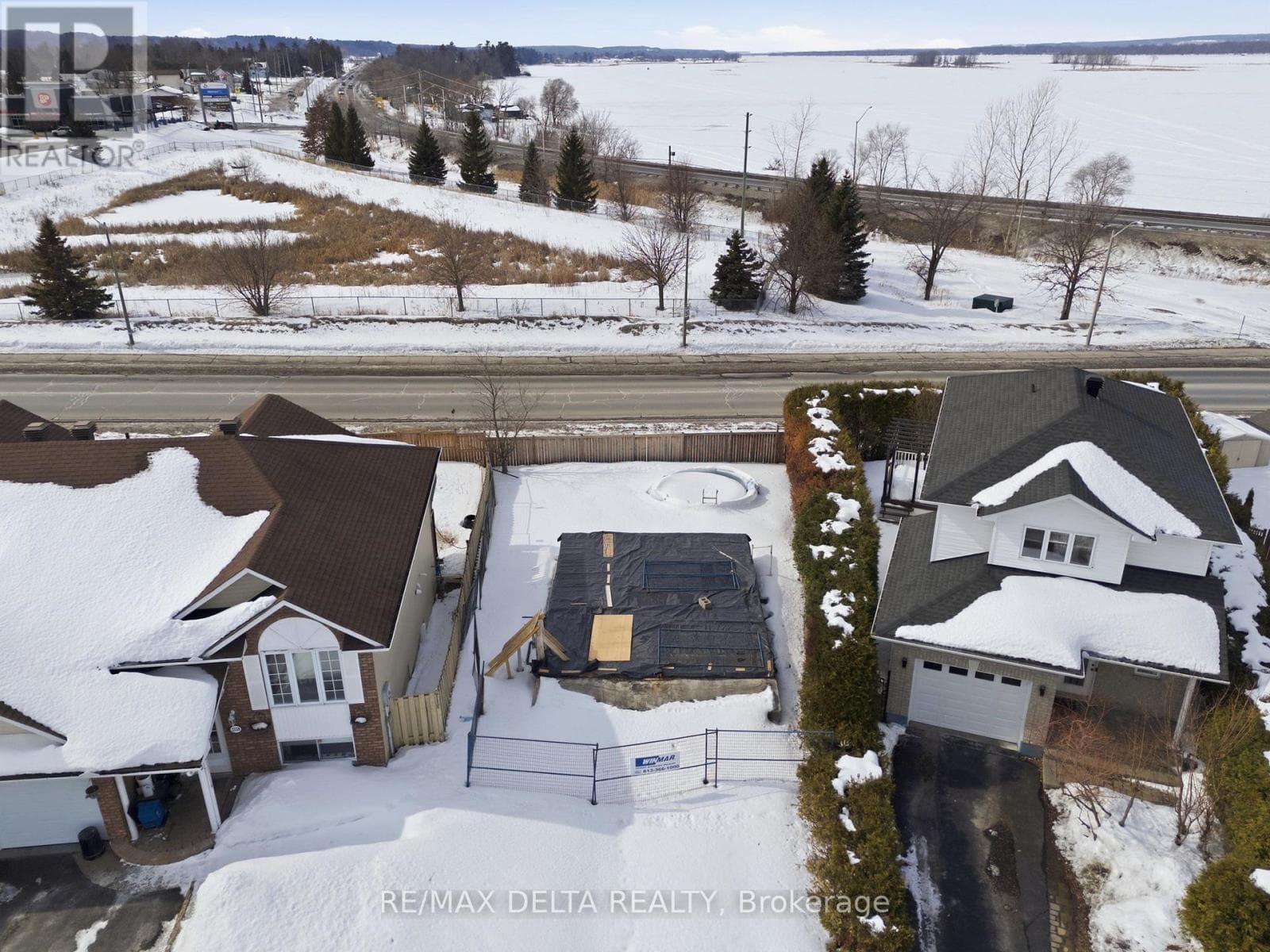 vacant land at 2165 CECILE CRESCENT — $299,900