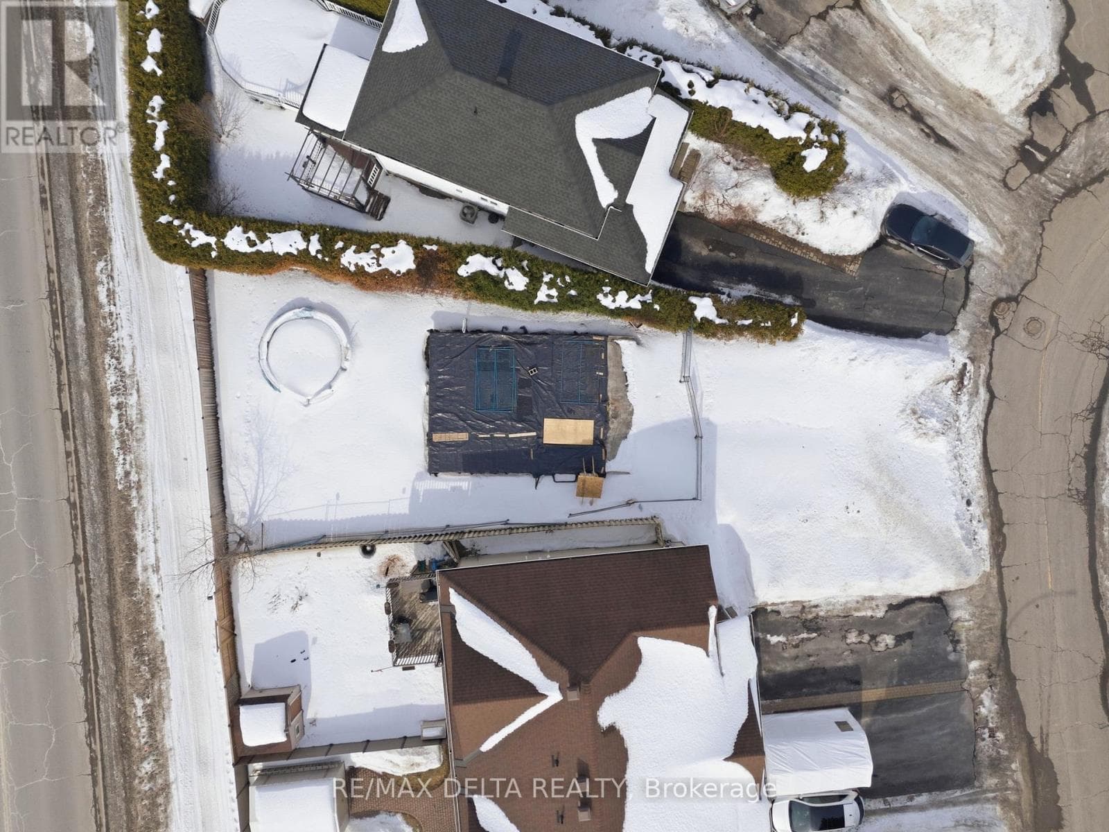 2165 CECILE CRESCENT photo 4