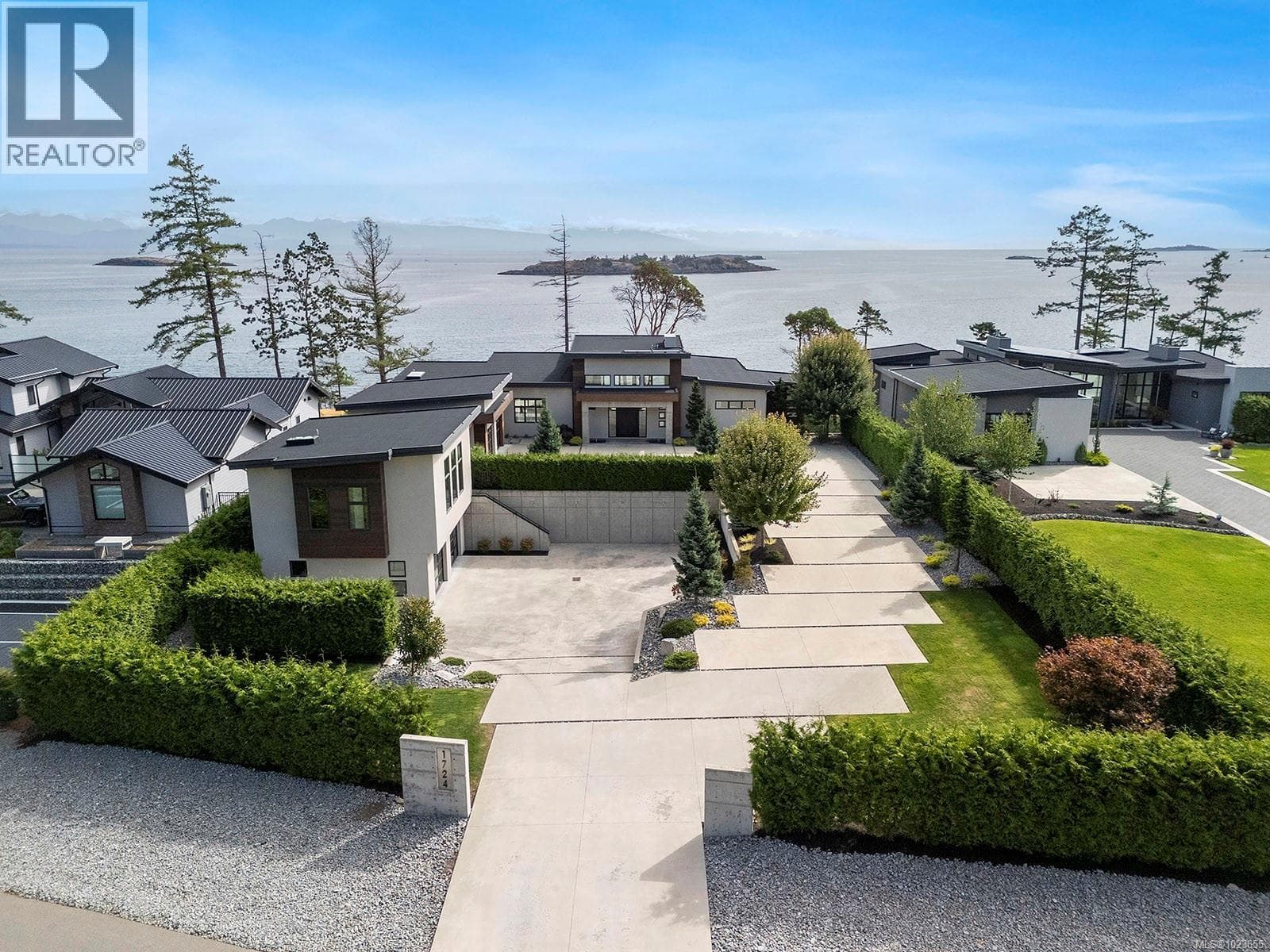 4 bed 6 bath single family at 1724 Oak Leaf Dr — $6,490,000