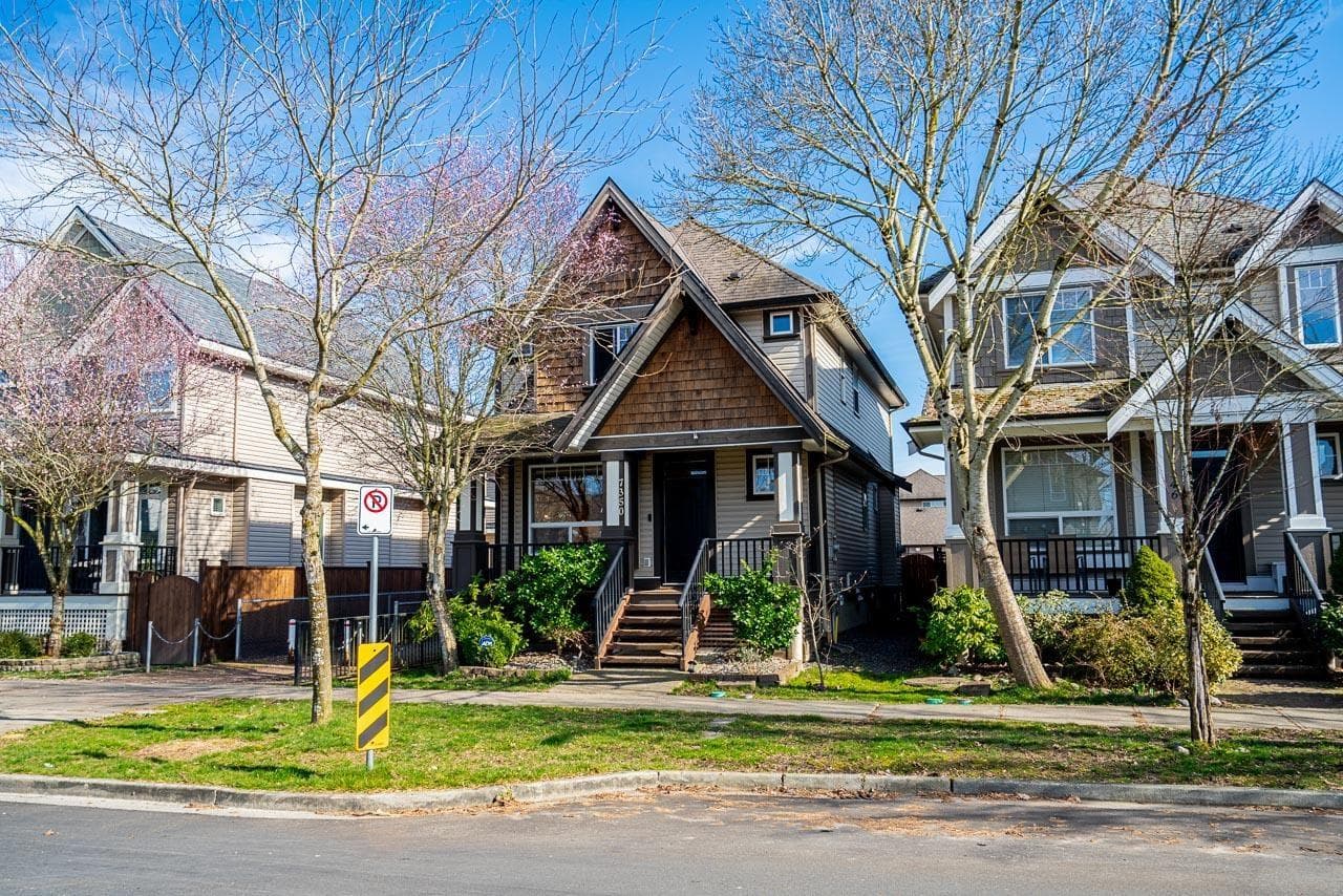7350 194 STREET photo 2