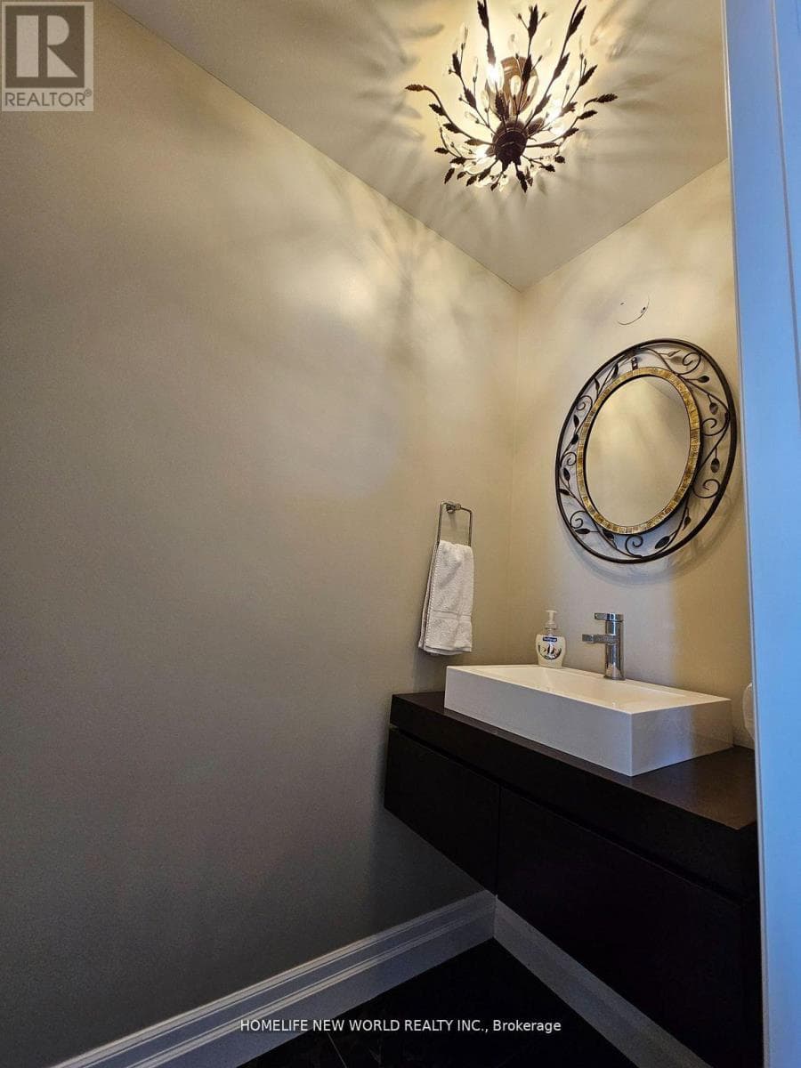 20 POTTS LANE photo 11
