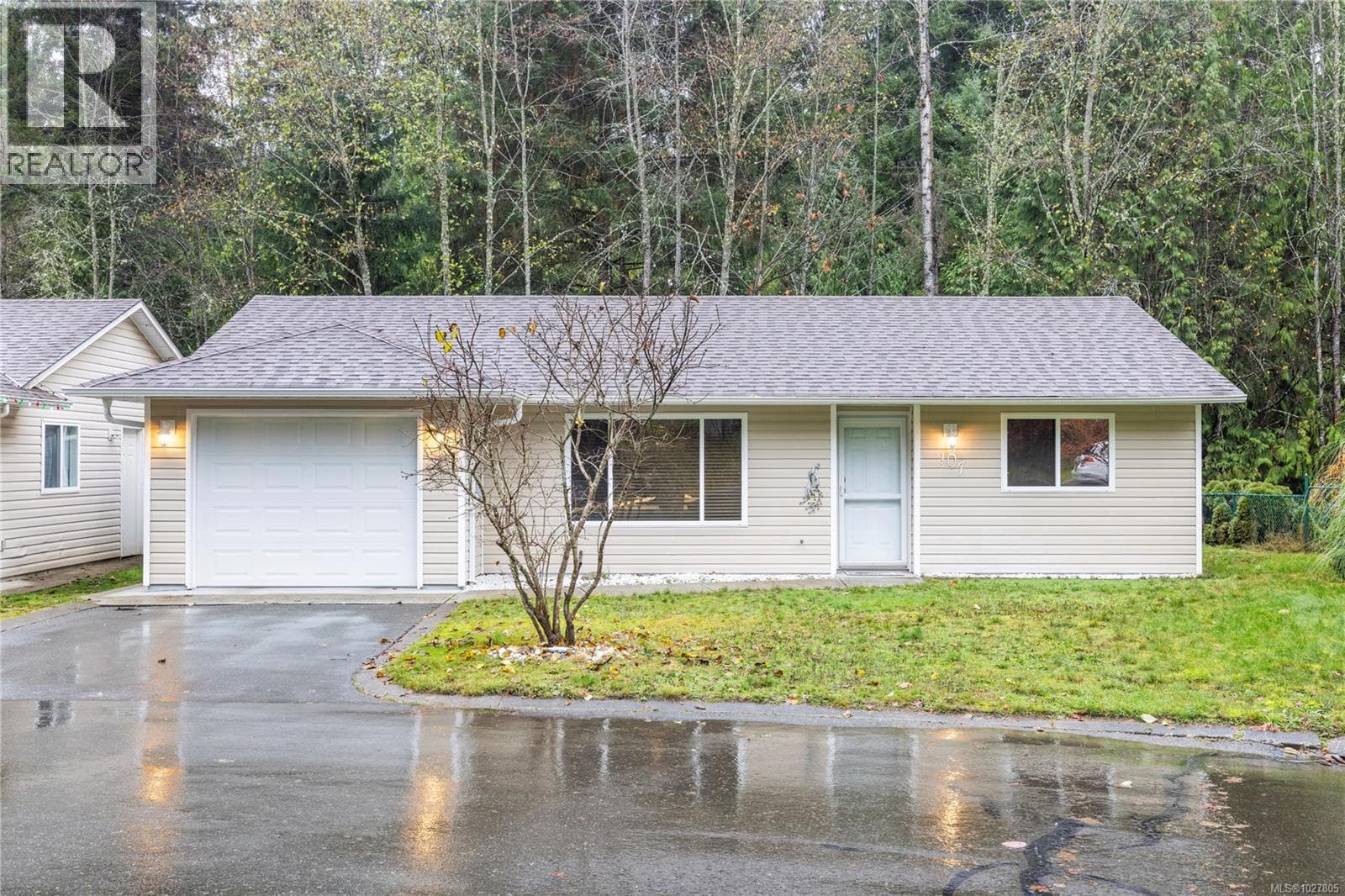 107 3105 Rinvold Rd photo 2