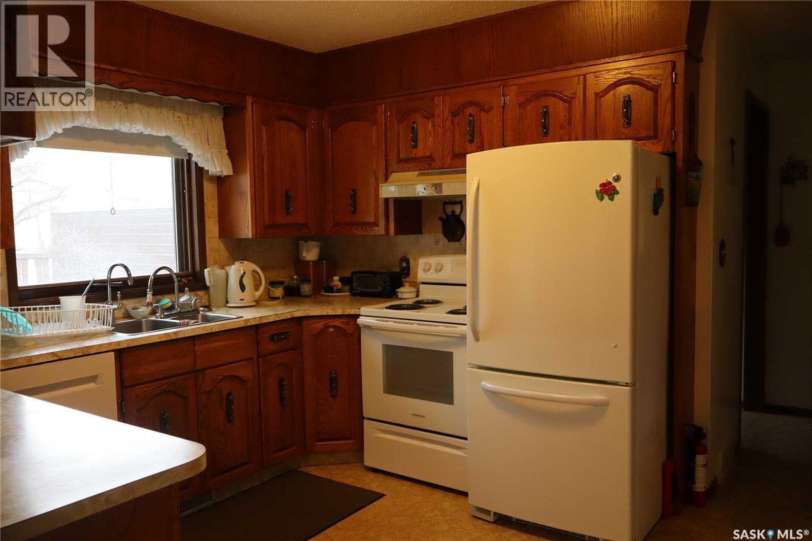 105 Magnan STREET — photo 2