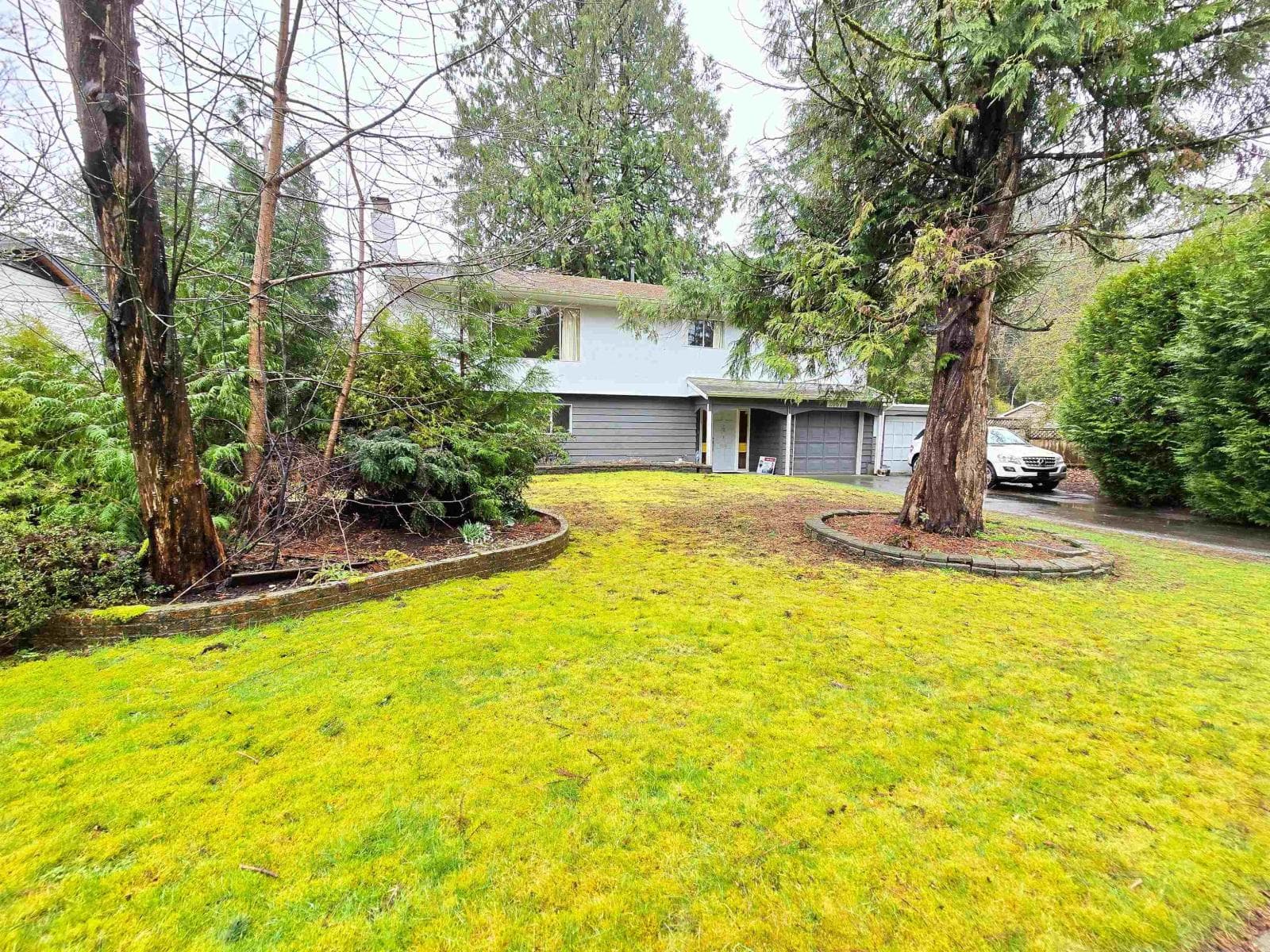 20670 46 AVENUE photo 3