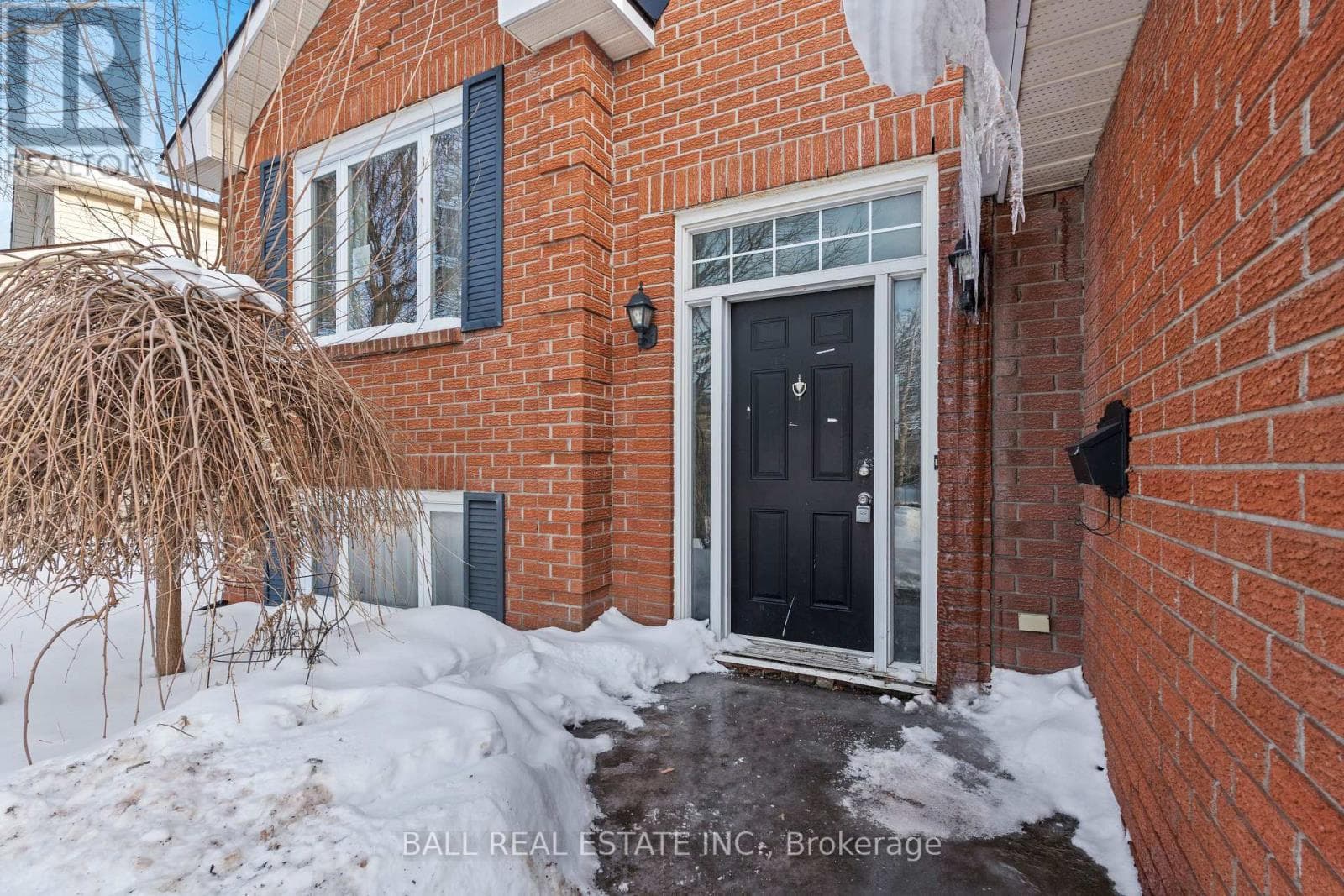 473 KINGSDALE AVENUE photo 4