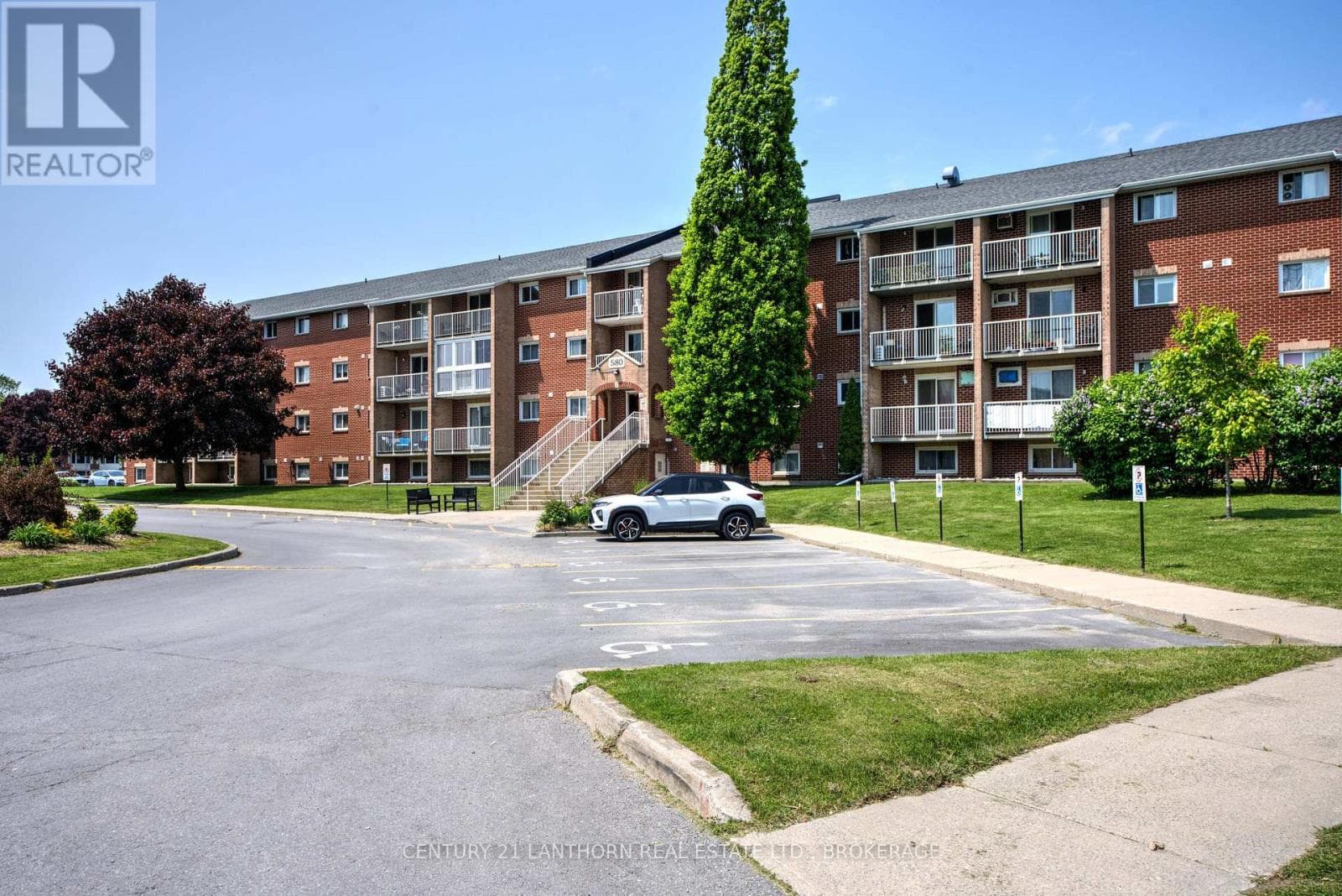 309 - 580 ARMSTRONG ROAD photo 3