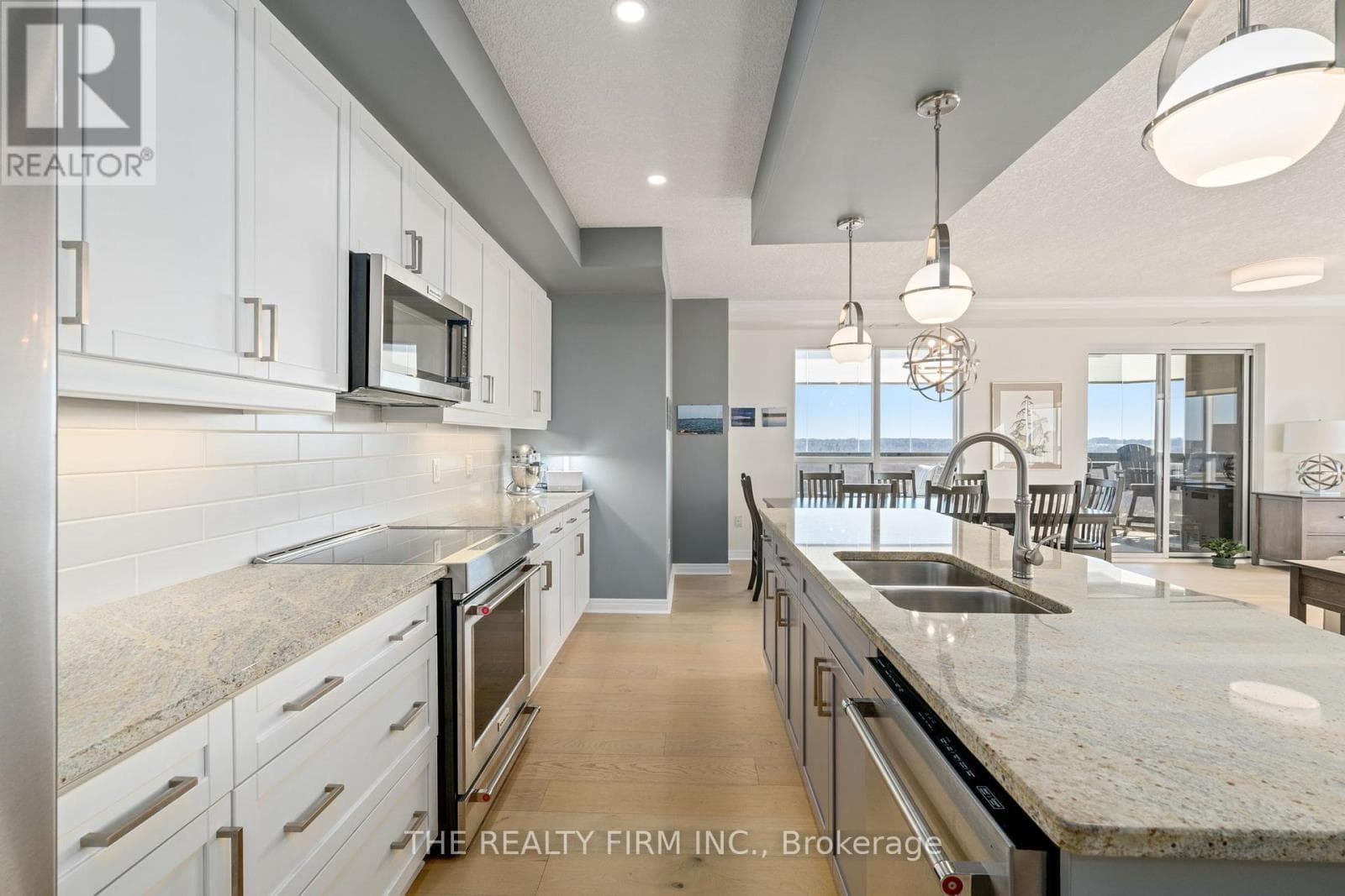 1708 - 330 RIDOUT STREET N photo 5
