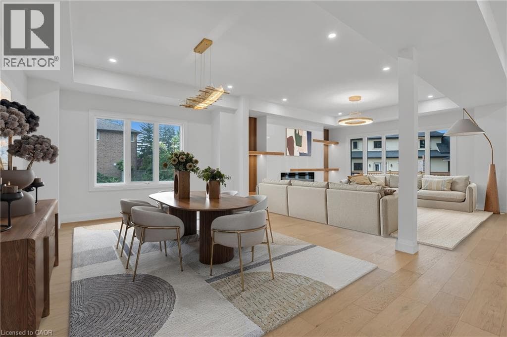 386 SOUTHCOTE Road photo 2