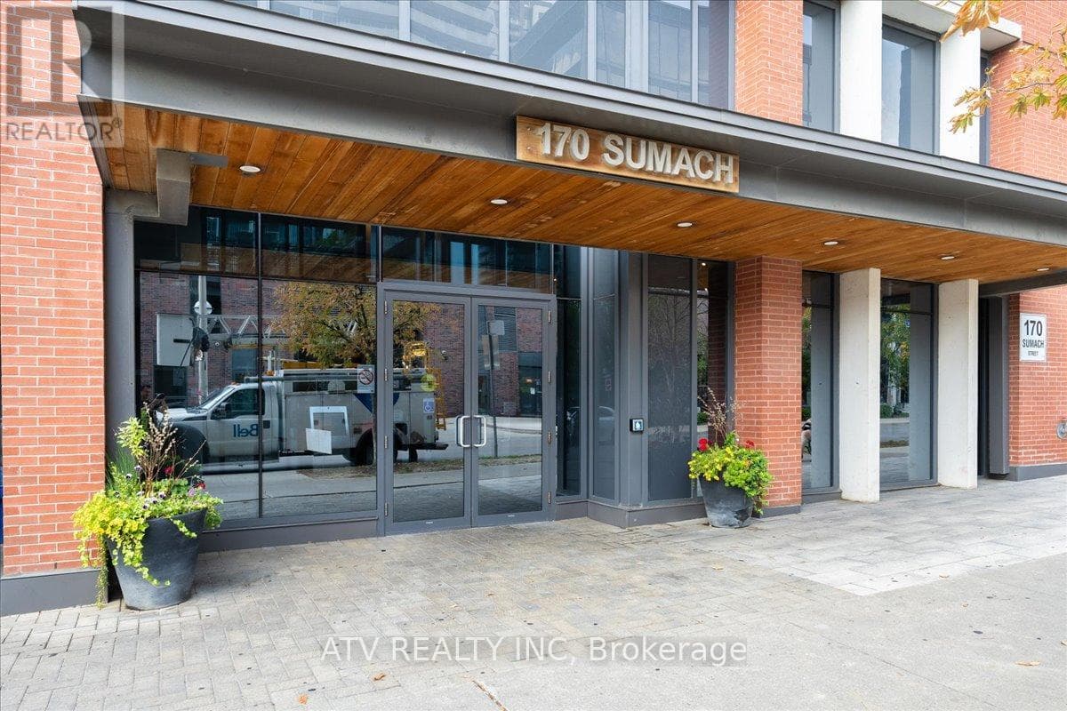 1113 - 170 SUMACH STREET photo 2