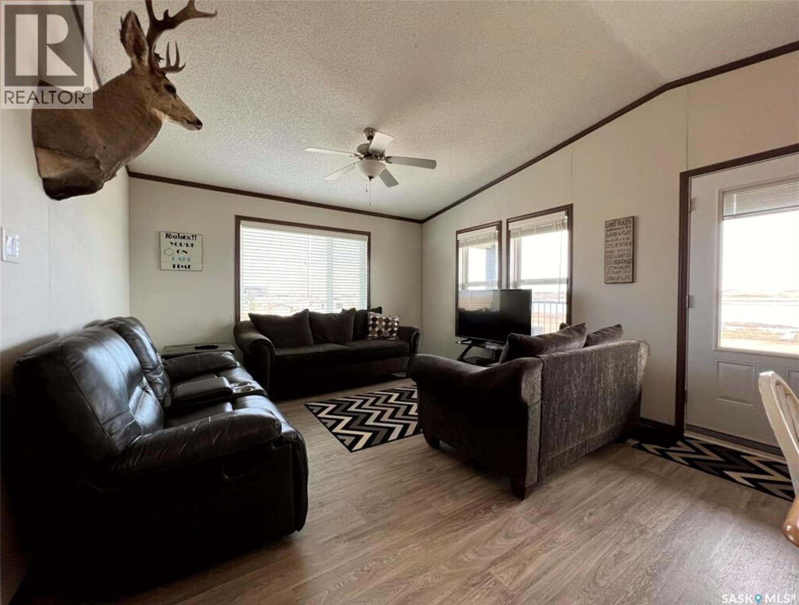 701 Pebble DRIVE — photo 3