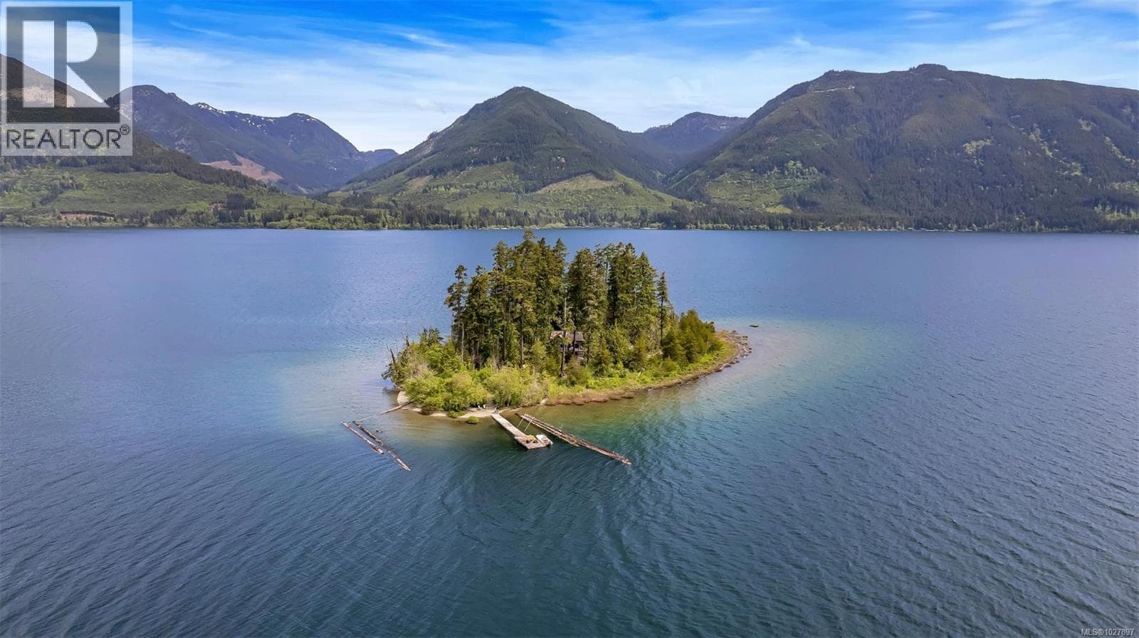 3 bed 1 bath single family at 7 Island #7 — $1,375,000
