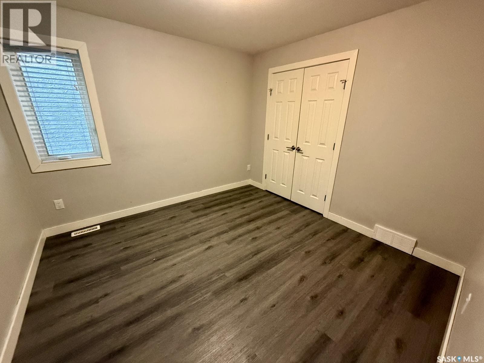 2264 Montreal STREET photo 5