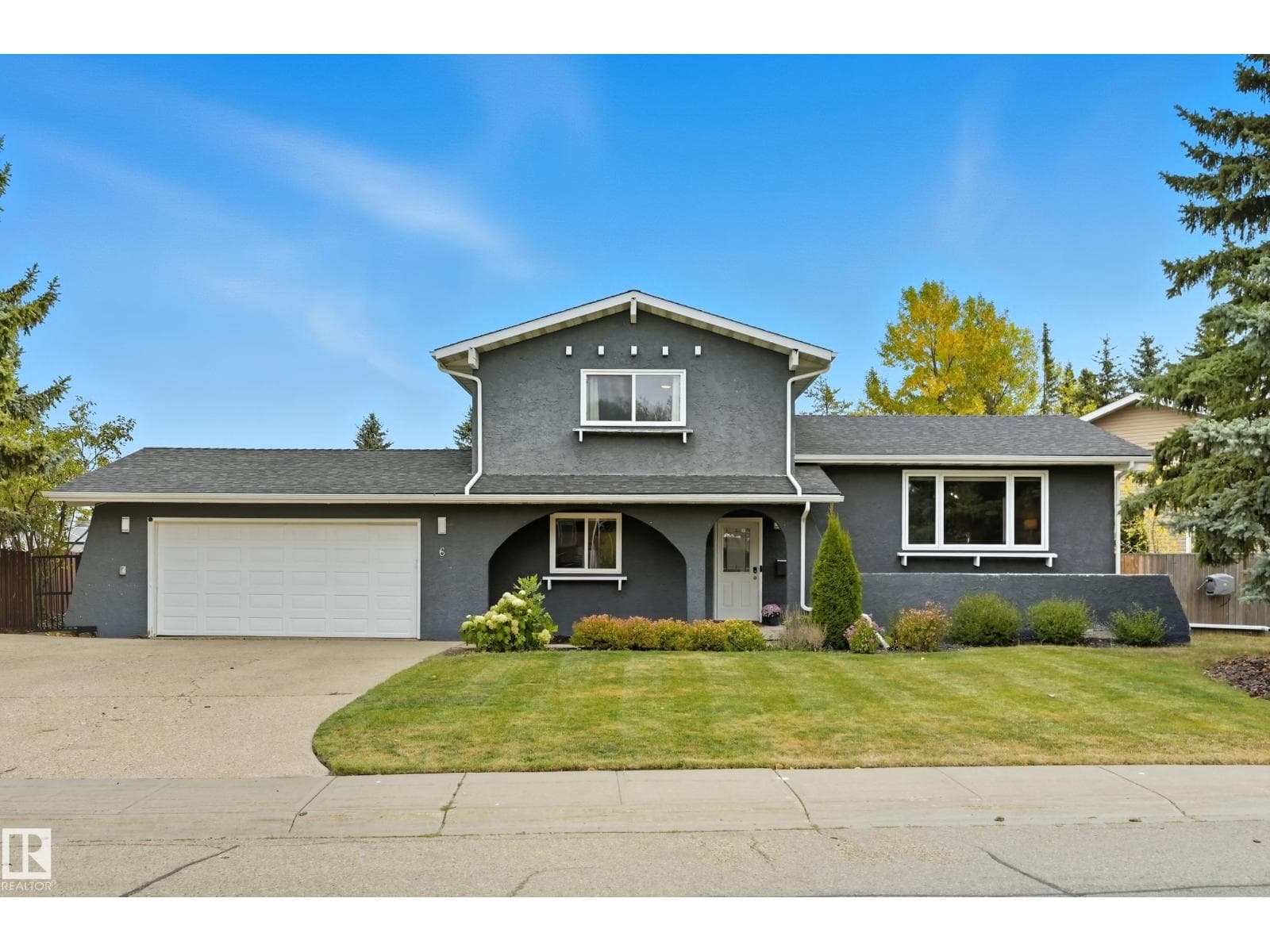 6 BRAESIDE CR