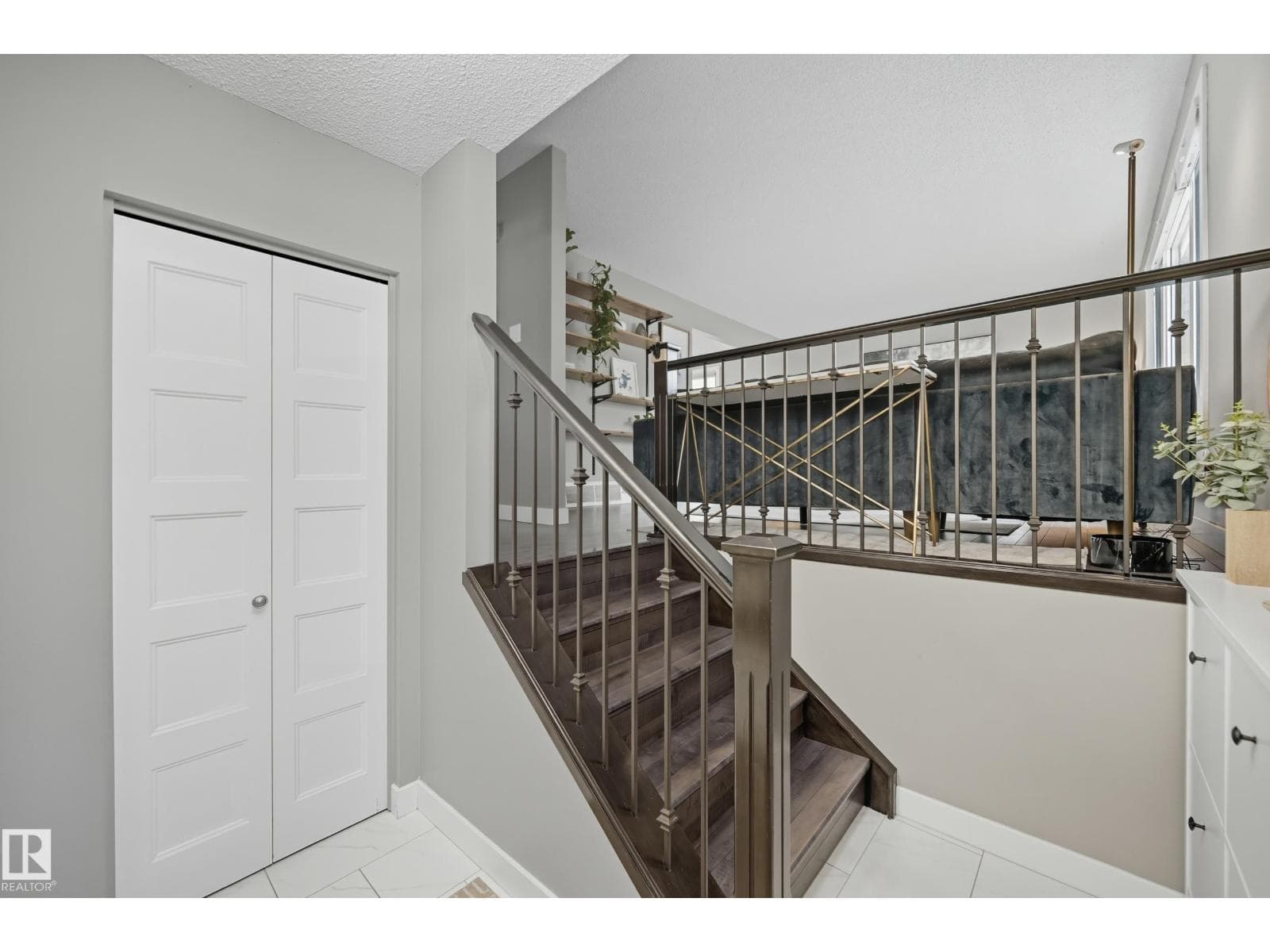 6 BRAESIDE CR — photo 4