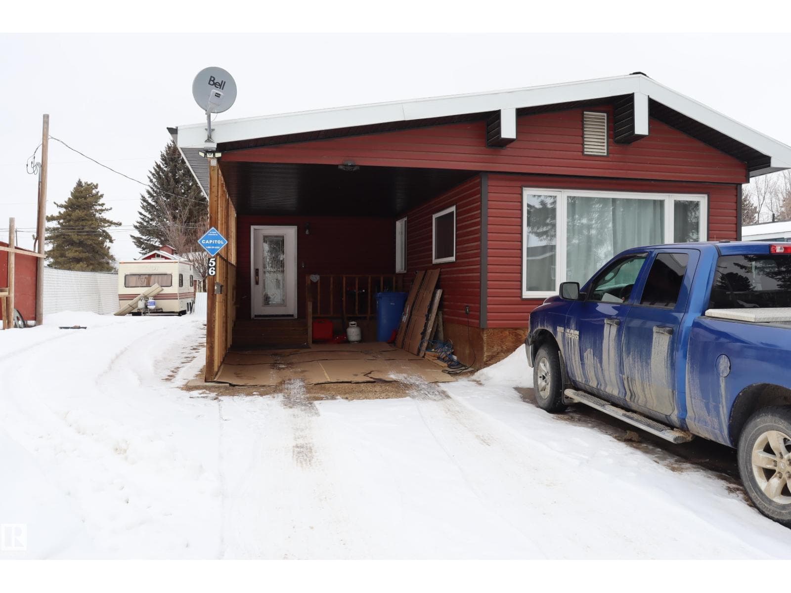 56 4204 47st. photo 2