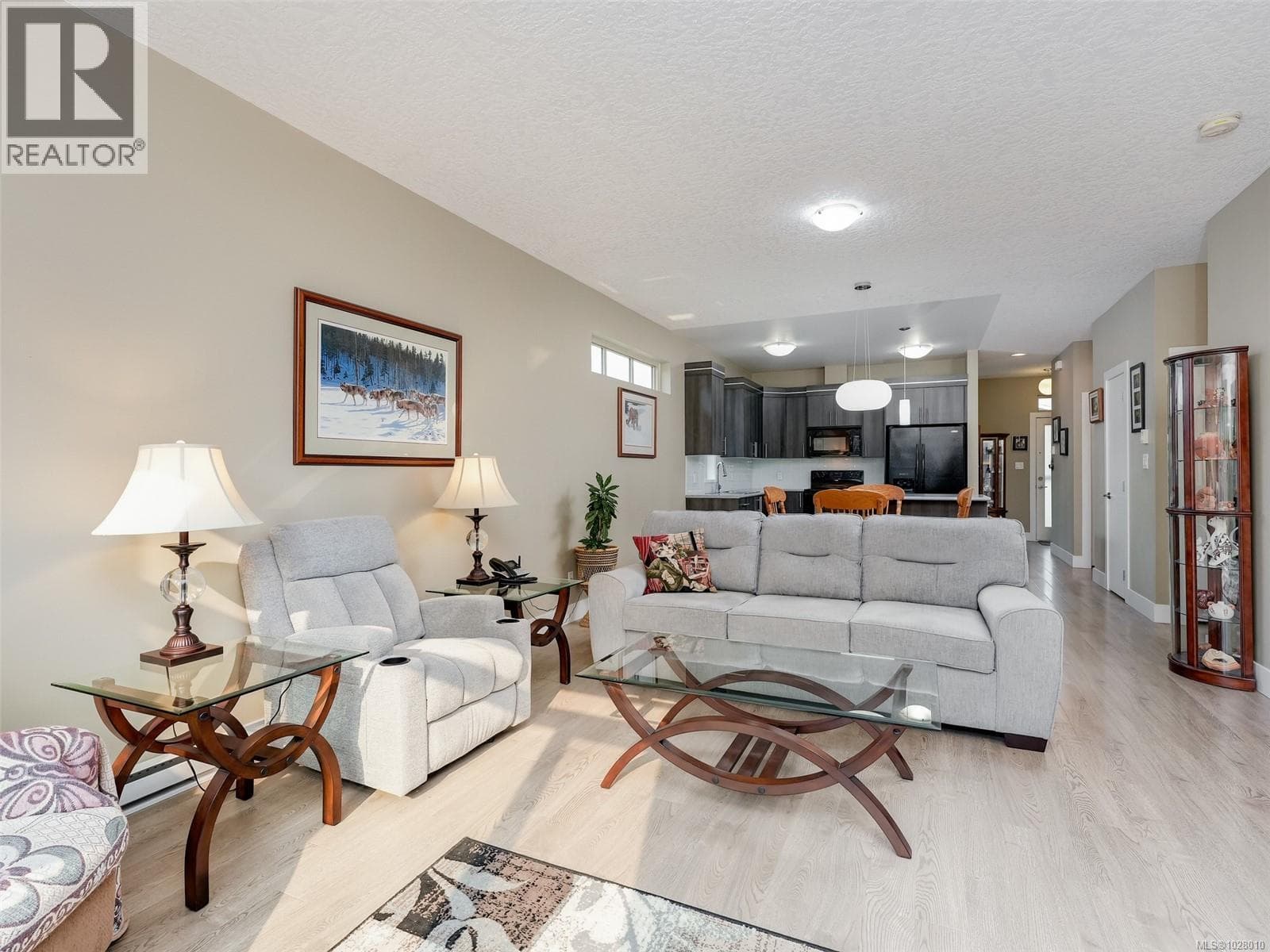 6365 Willowpark Way photo 4