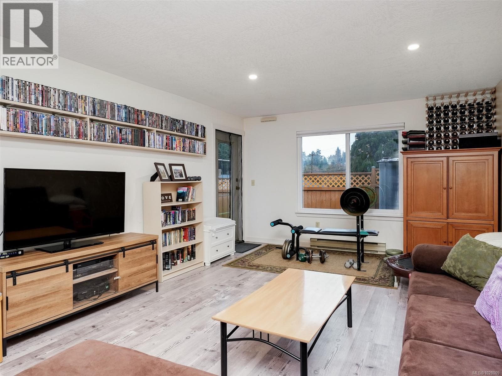 65 4125 Interurban Rd photo 3