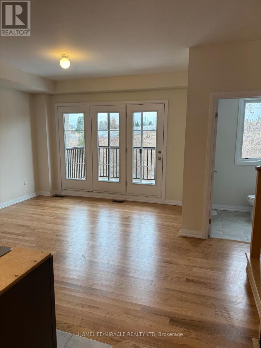 34 COOTE COURT photo 5