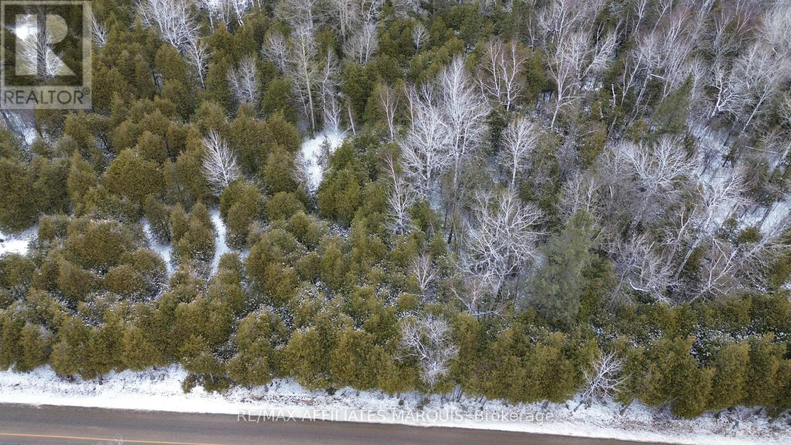 00 SNOWDONS CORNERS ROAD photo 3