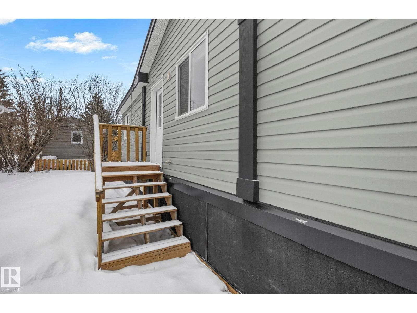 184 305 Calahoo RD — photo 3