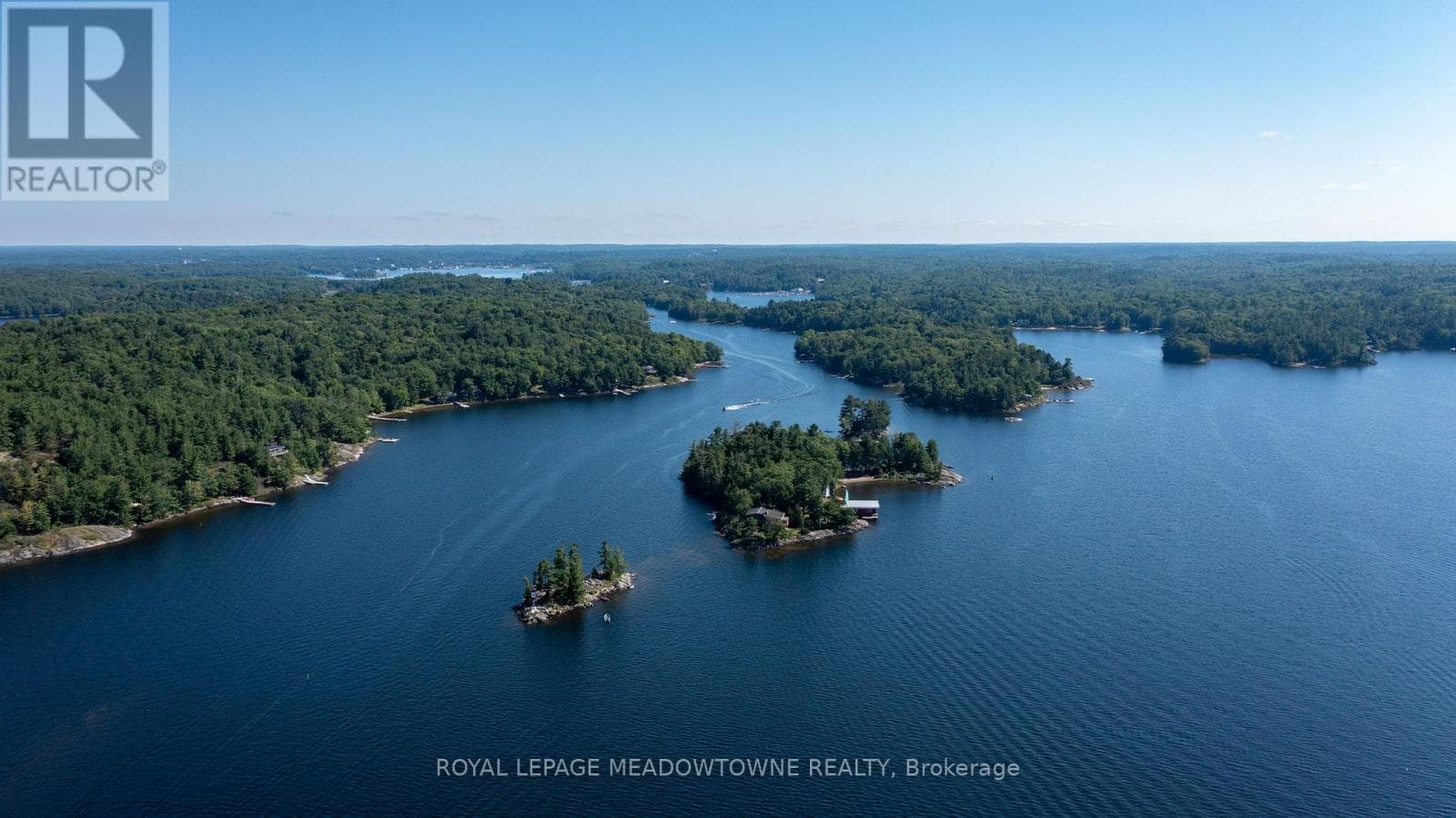 5 bed 3 bath single family at 1 B721 GALT ISLAND — $1,885,000